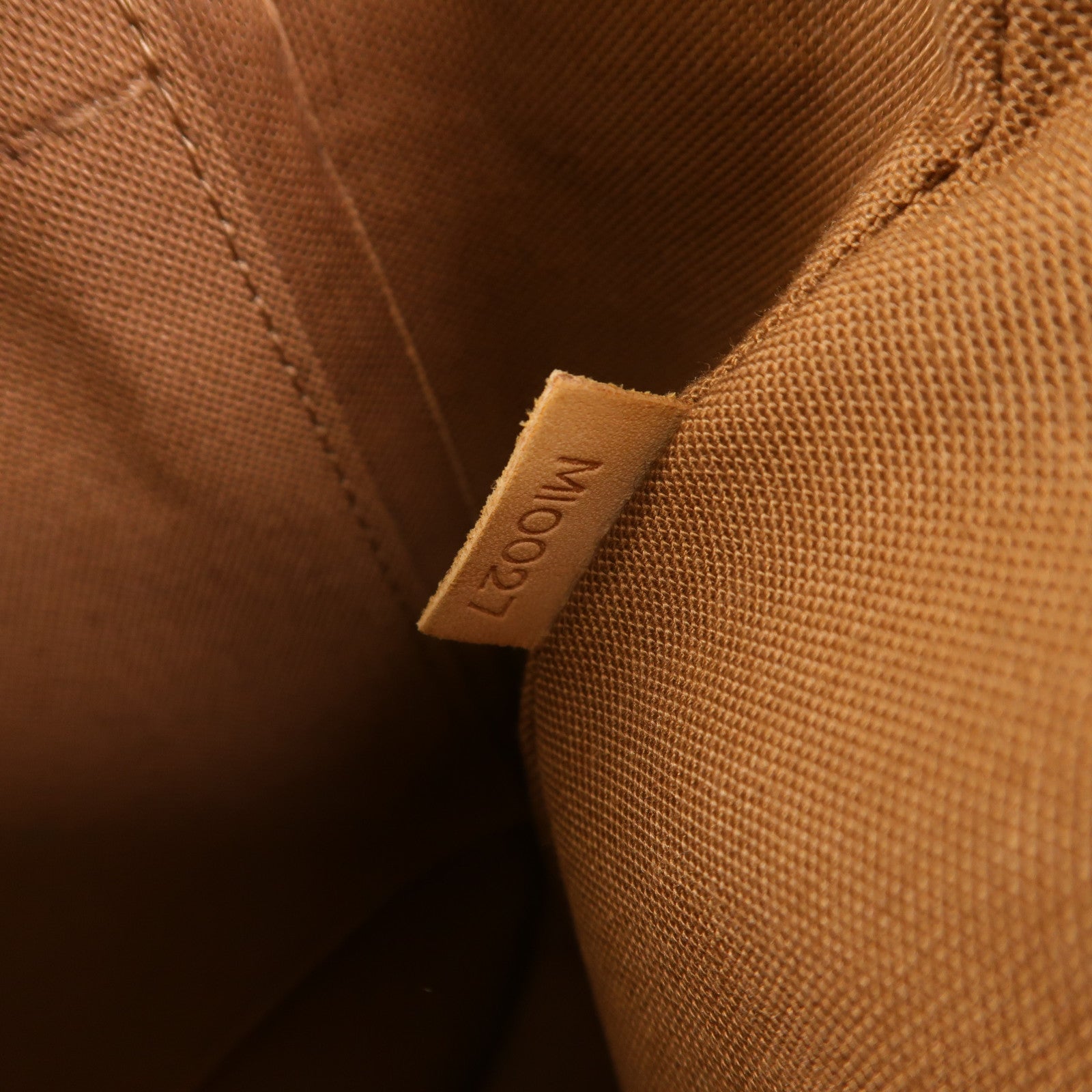 LOUIS VUITTON Monogram Bosphore PM肩背袋
