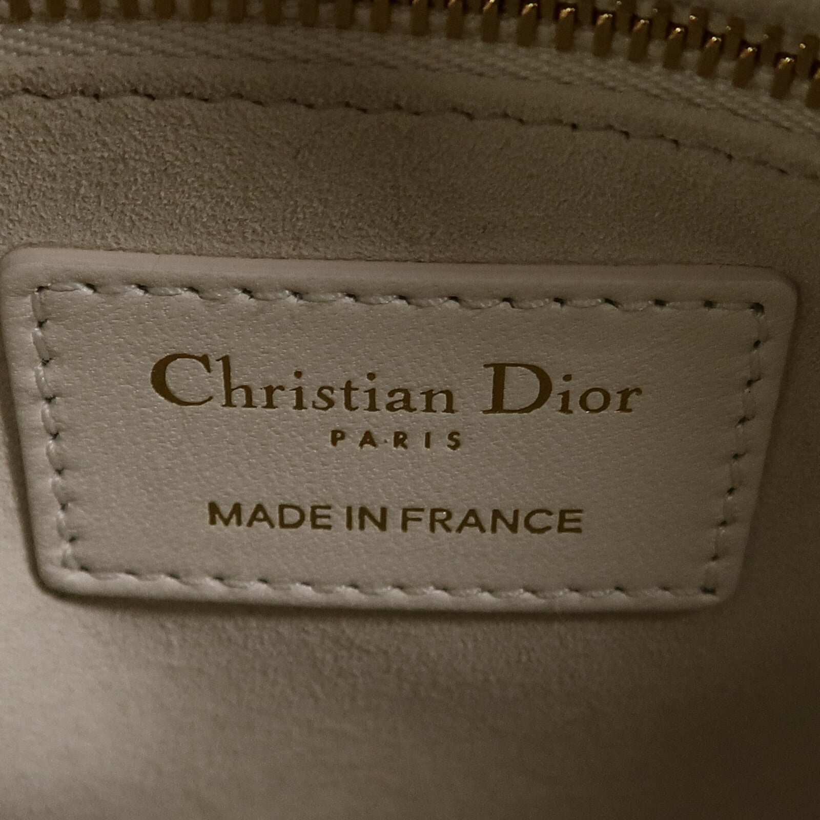 Dior 羊皮皮革Lady Dior Mini肩背袋