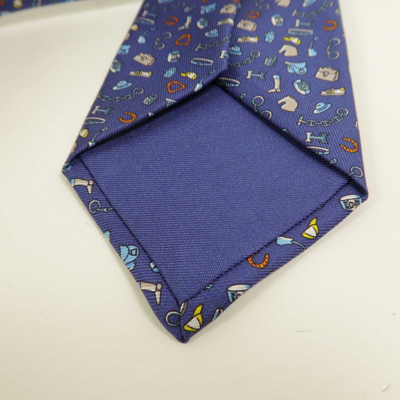 HERMES 絲質Necktie領帶