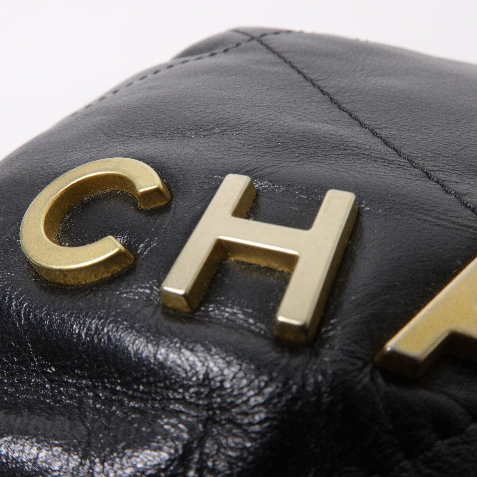 CHANEL 牛皮皮革Chanel 22 Mini鏈帶手挽肩背兩用袋