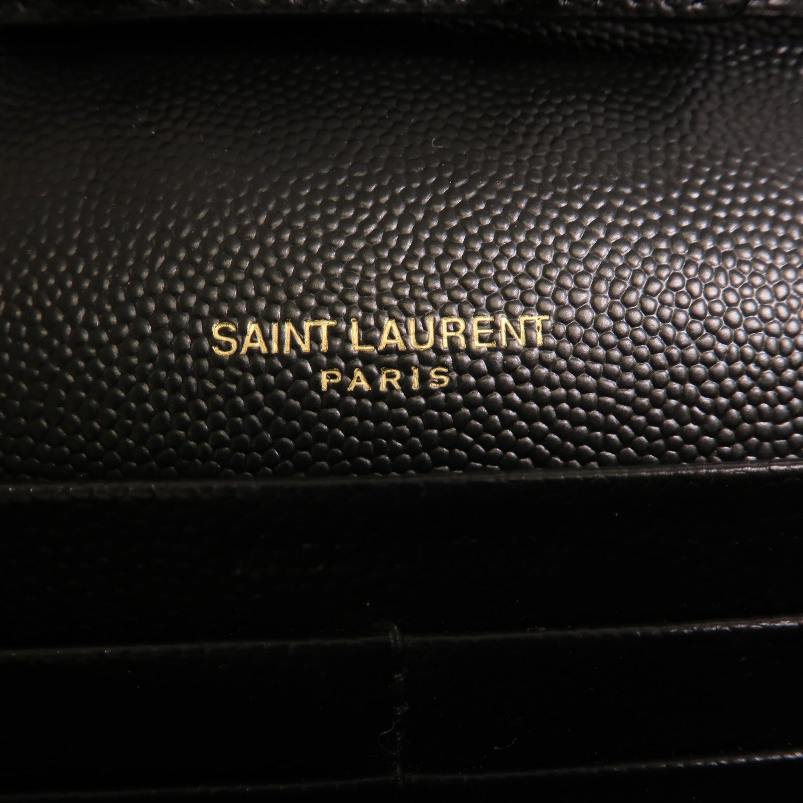 YVES SAINT LAURENT 牛皮皮革Cassandre Envelope鏈帶肩背袋