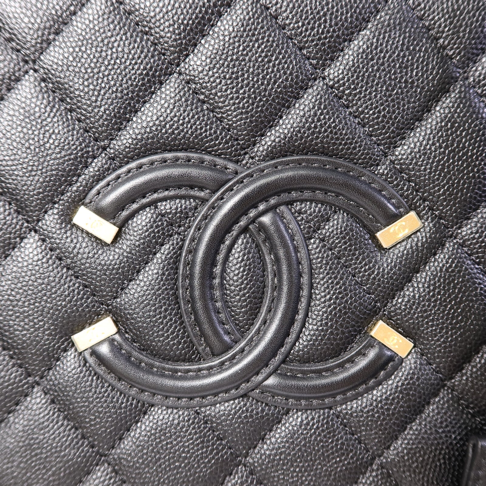 CHANEL 牛皮皮革CC Filigree Vanity Case Medium手挽肩背兩用袋