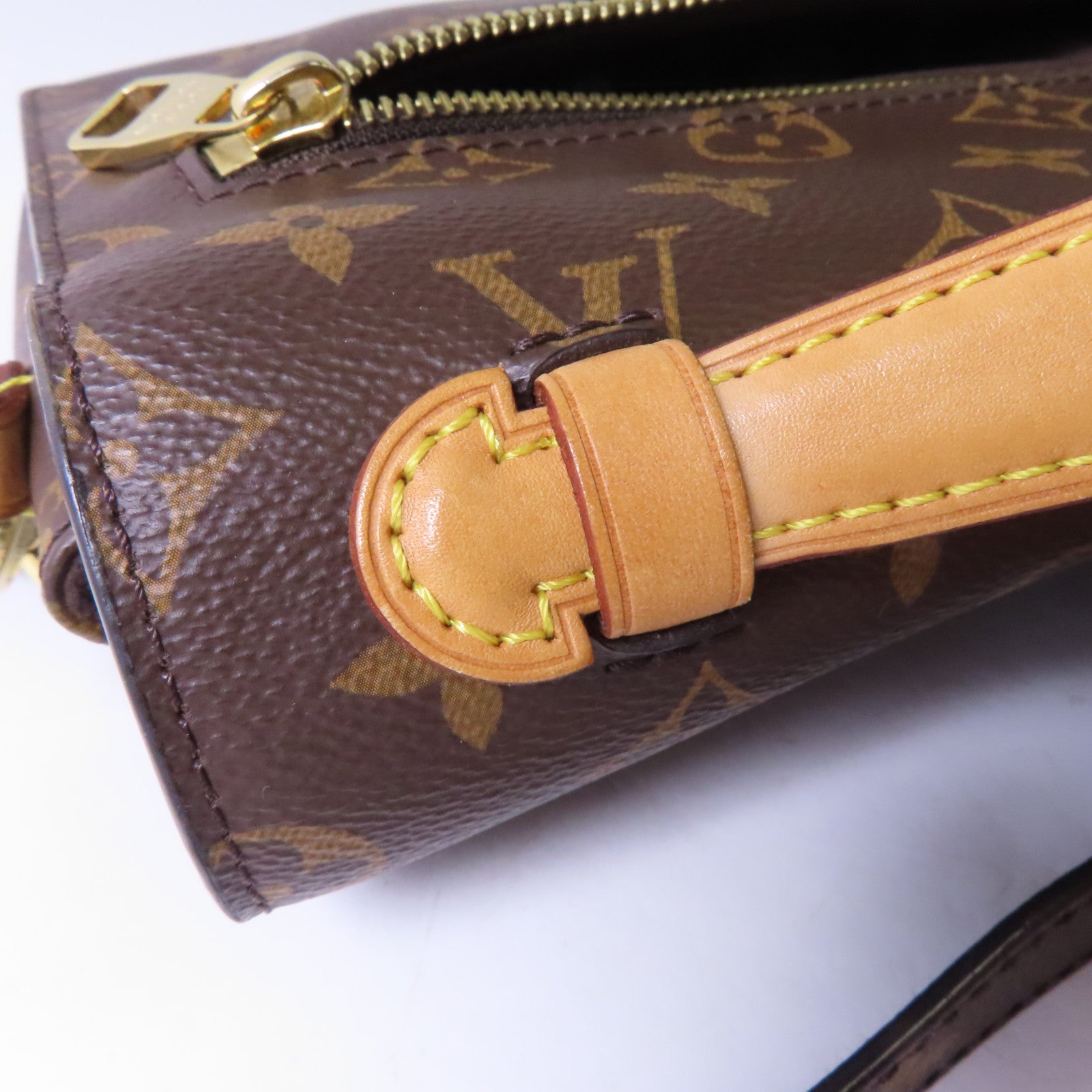LOUIS VUITTON Monogram Pochette Metis金扣手挽肩背兩用袋啡色