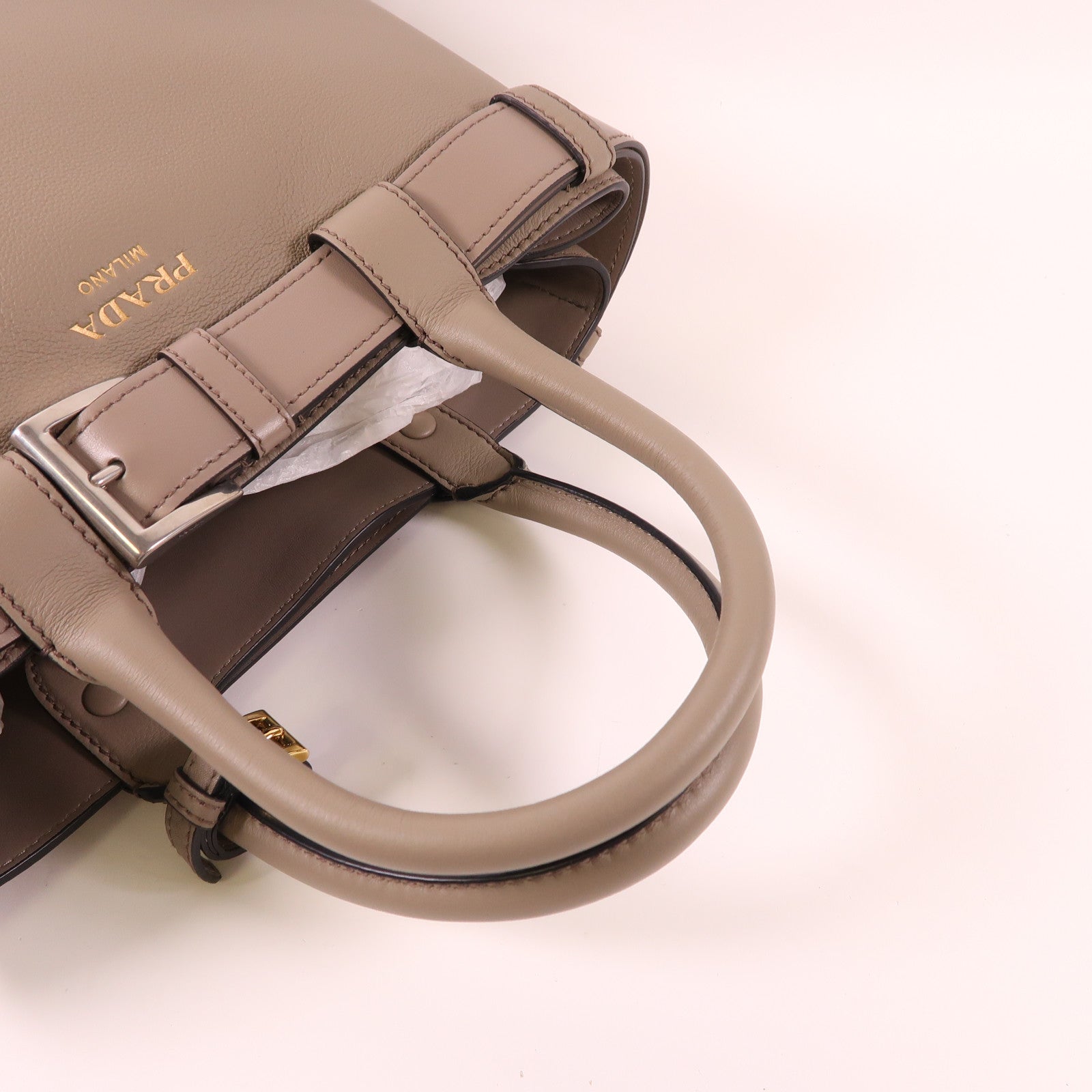 PRADA 牛皮皮革Medium Prada Buckle手挽肩背兩用袋