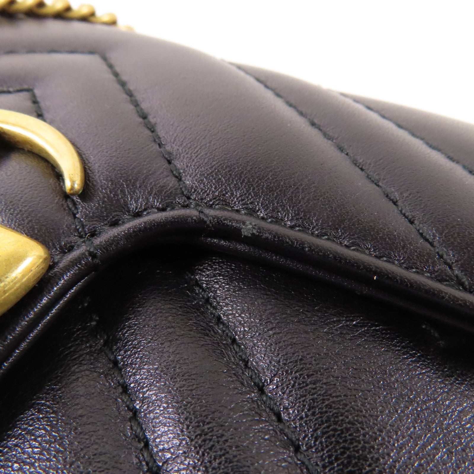 GUCCI Chevron皮革GG Marmont Super Mini Bag金扣鏈帶肩背袋