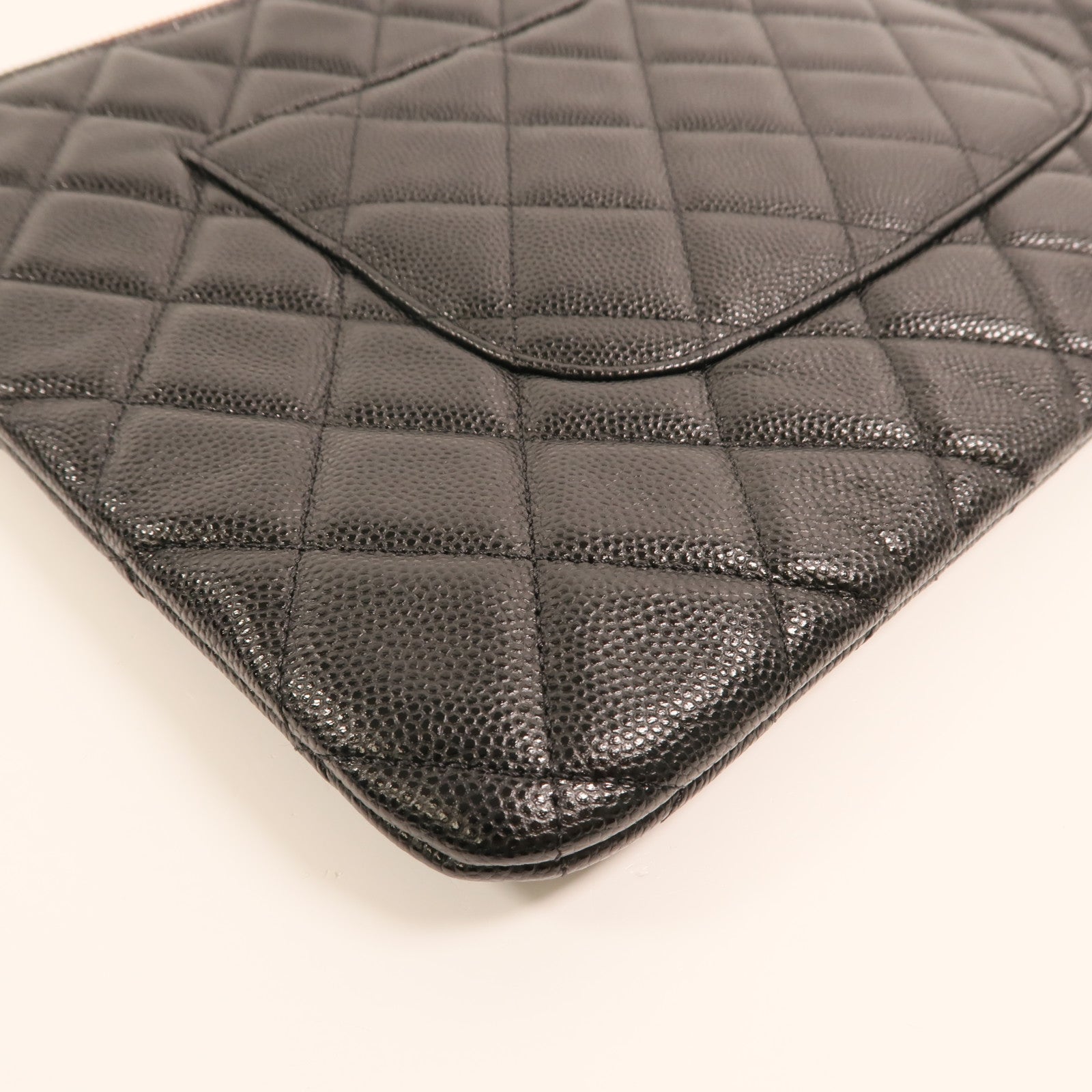 CHANEL 牛皮皮革Clutch金扣手拿包