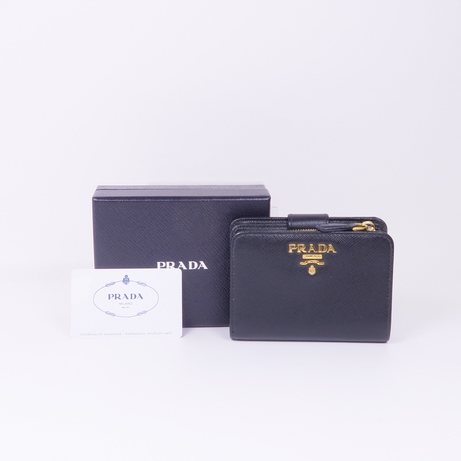 PRADA 【激減優惠】Saffiano皮革Wallet金扣錢包