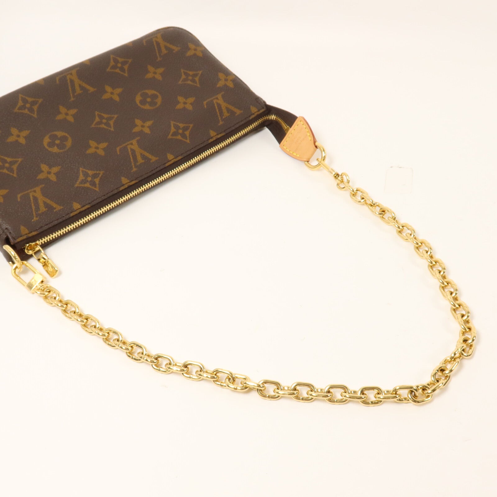LOUIS VUITTON Monogram Pochette Accessoires鏈帶肩背袋