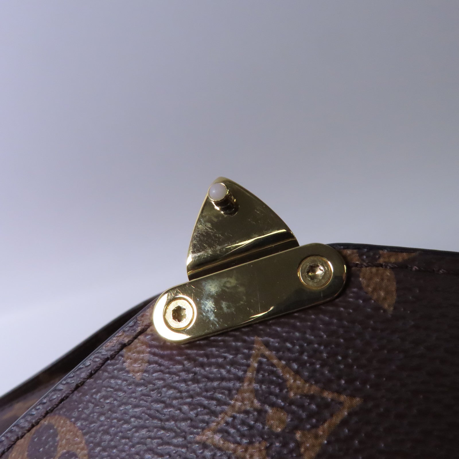 LOUIS VUITTON Monogram Pochette Metis金扣手挽肩背兩用袋啡色