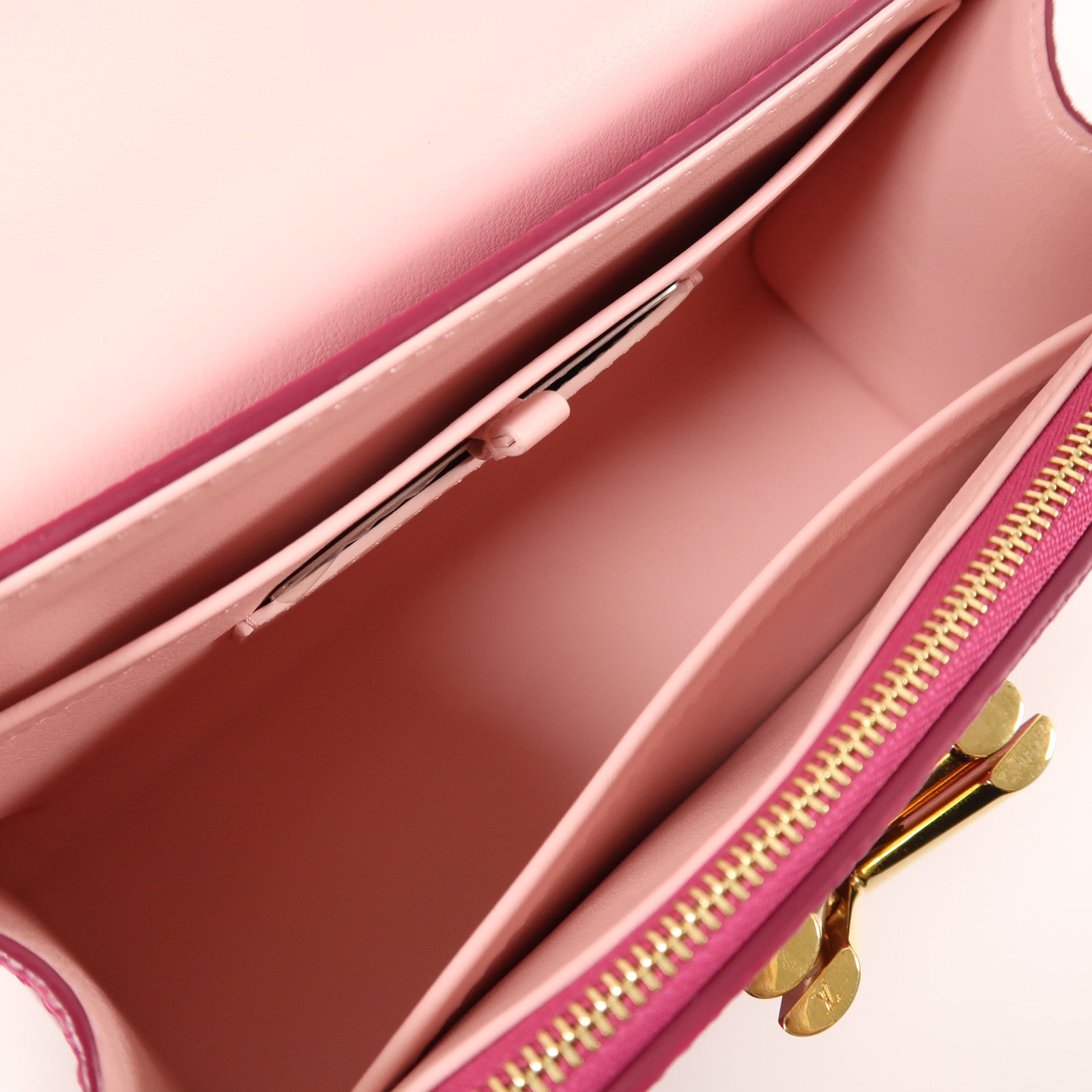 LOUIS VUITTON 皮革Twist One Handle金扣手挽肩背兩用袋