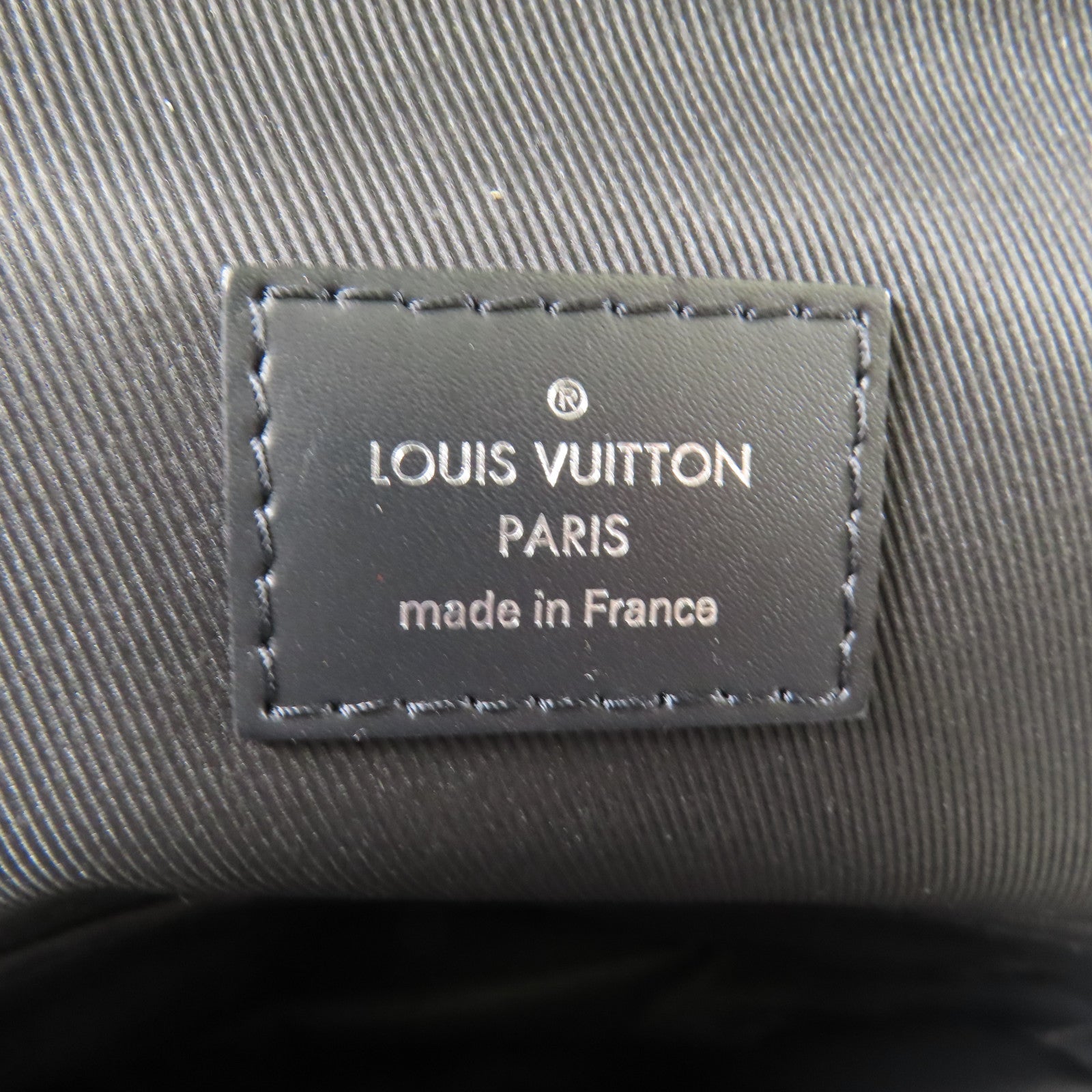 LOUIS VUITTON Damier Graphite Avenue Sling銀扣肩背袋