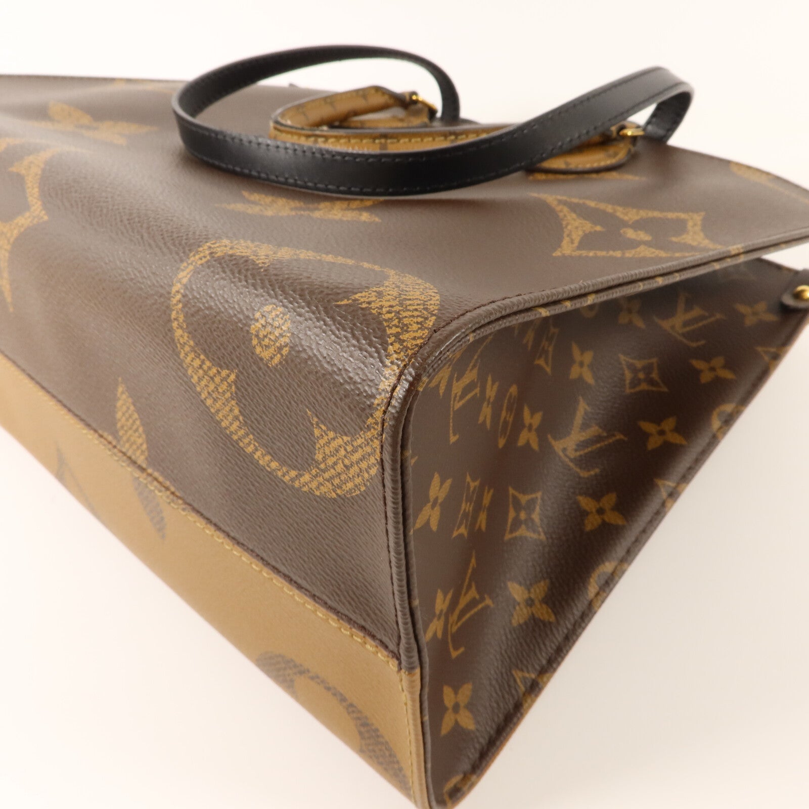 LOUIS VUITTON Monogram Giant On The Go MM金扣手挽肩背兩用袋