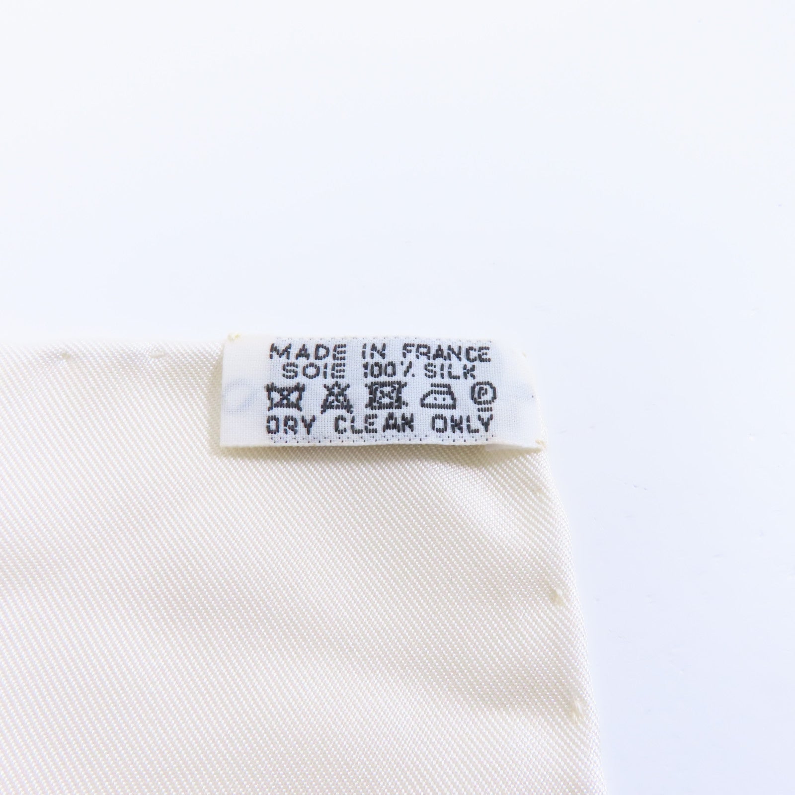 HERMES 絲質Scarf圍巾白色