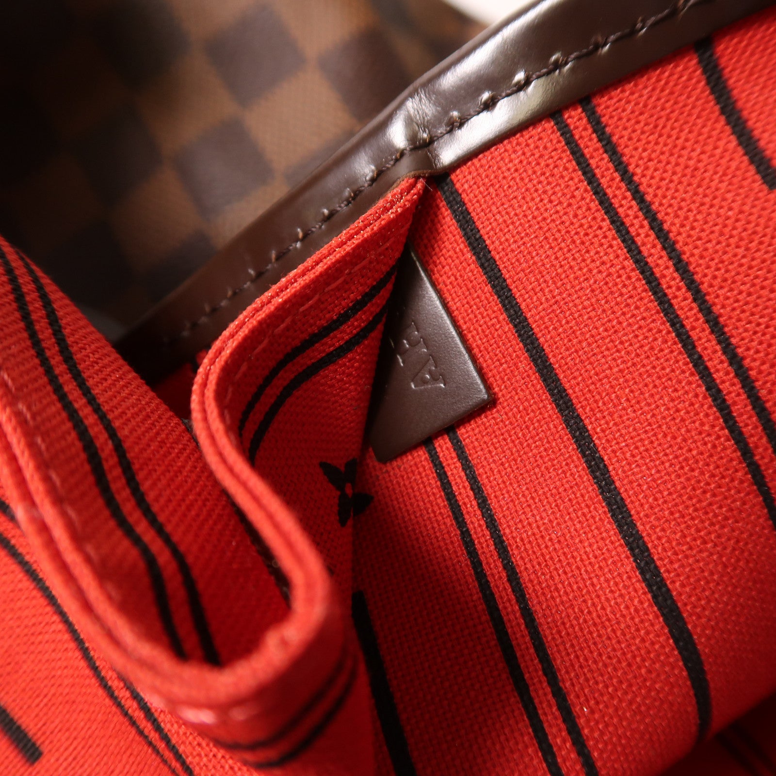 LOUIS VUITTON Damier Neverfull MM金扣手挽袋/肩背袋