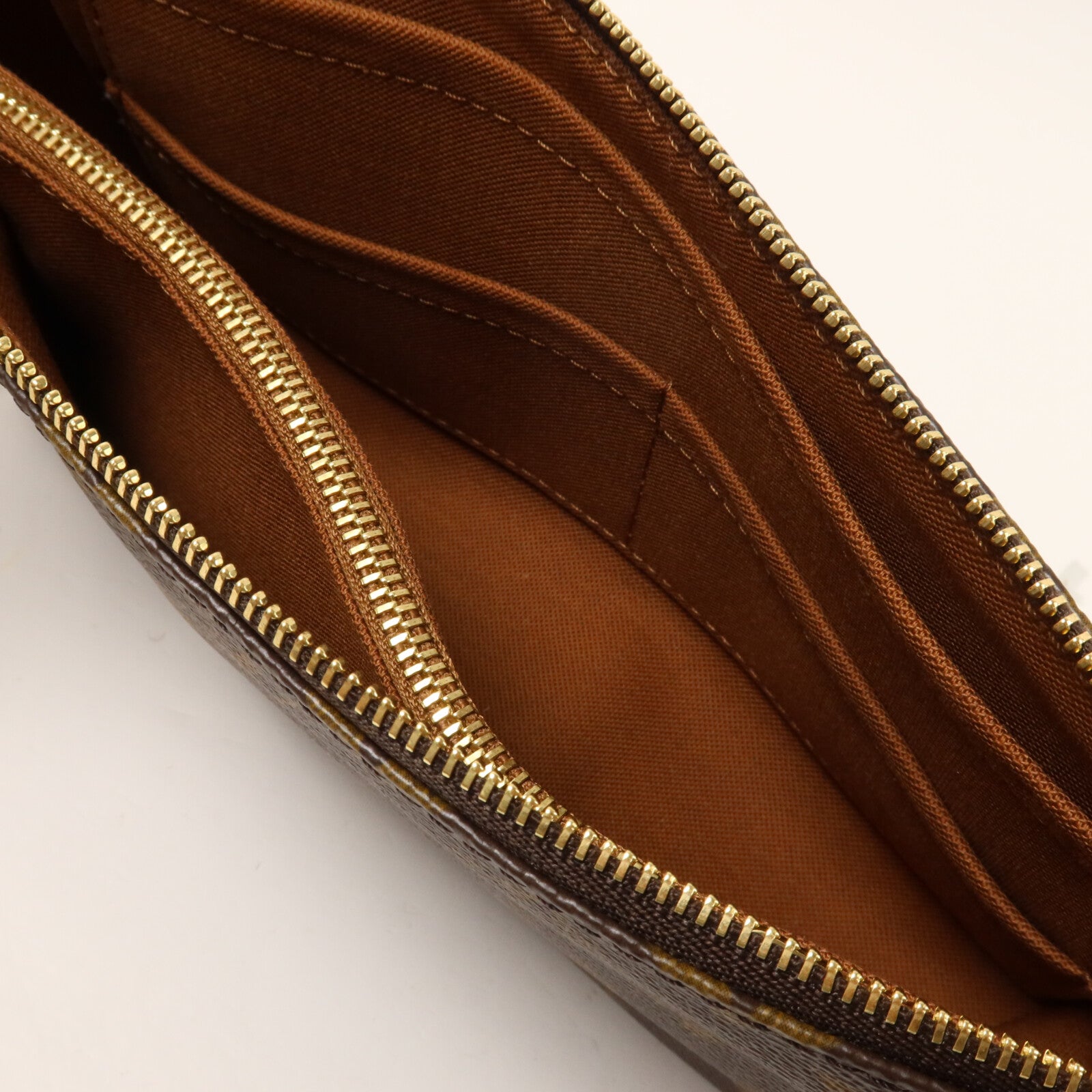 LOUIS VUITTON Monogram Pochette Accessoires鏈帶肩背袋