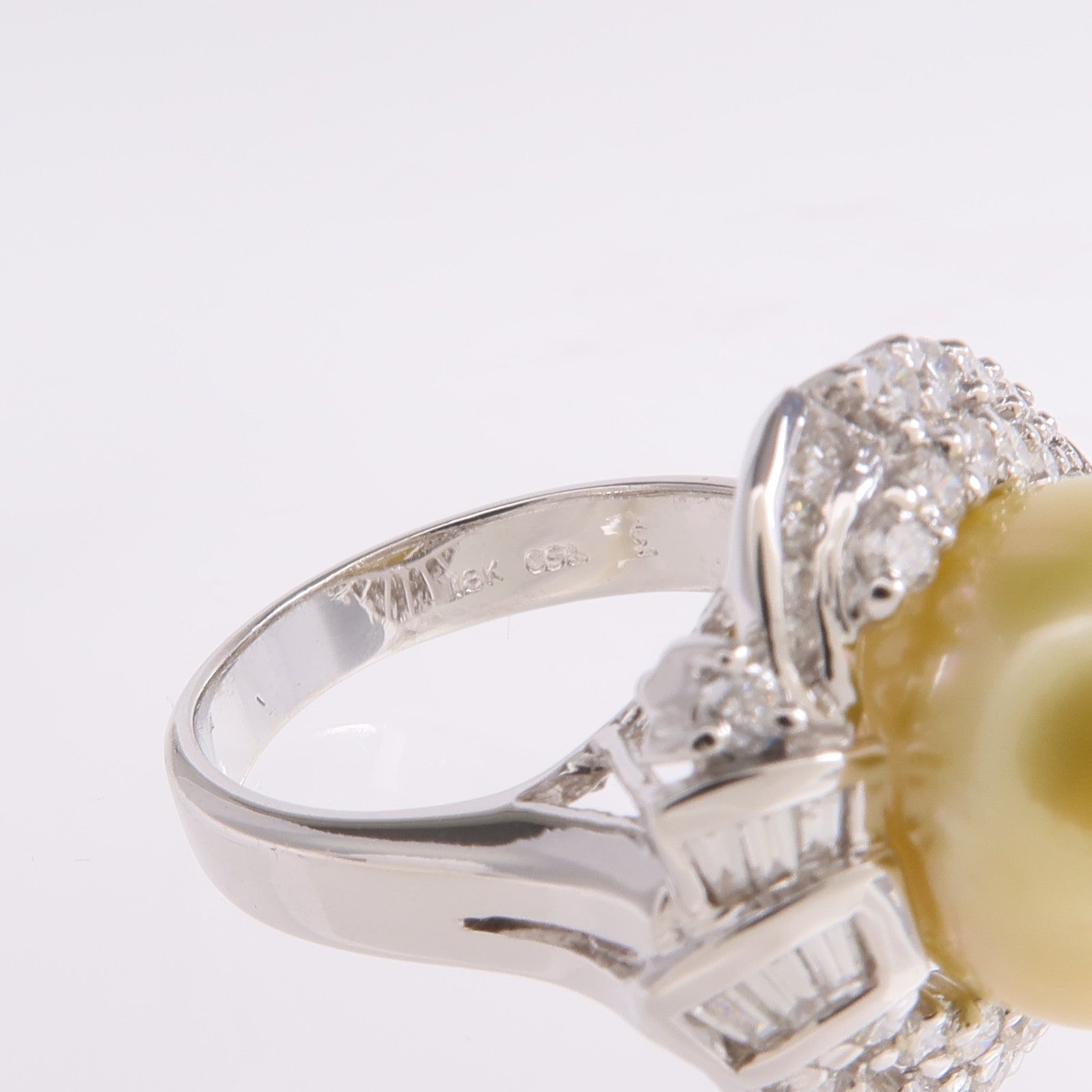 JEWELRY 18K白金Pearl Diamond Ring珍珠/鑽石戒指
