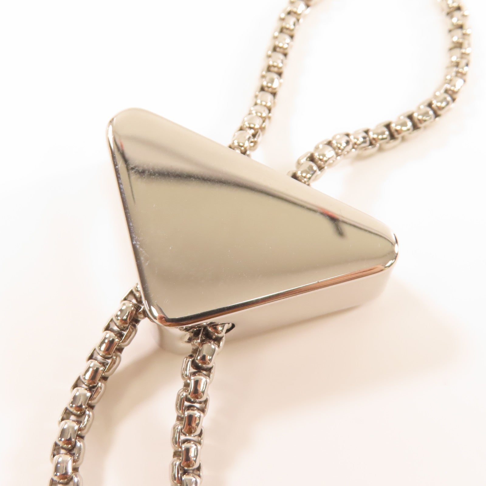 PRADA 金屬Necklace項鍊銀色
