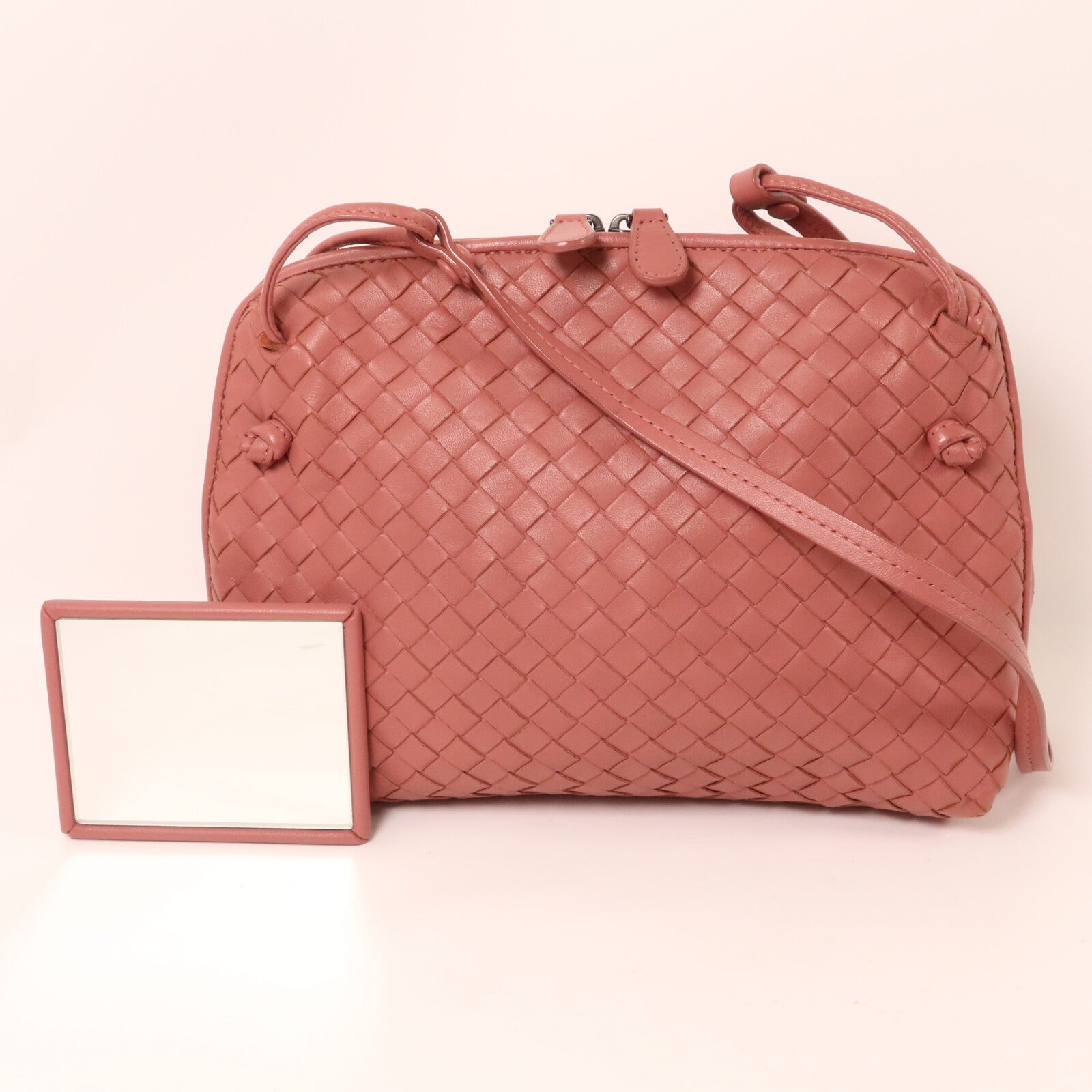 BOTTEGA VENETA 羊皮皮革Shoulder Bag肩背袋