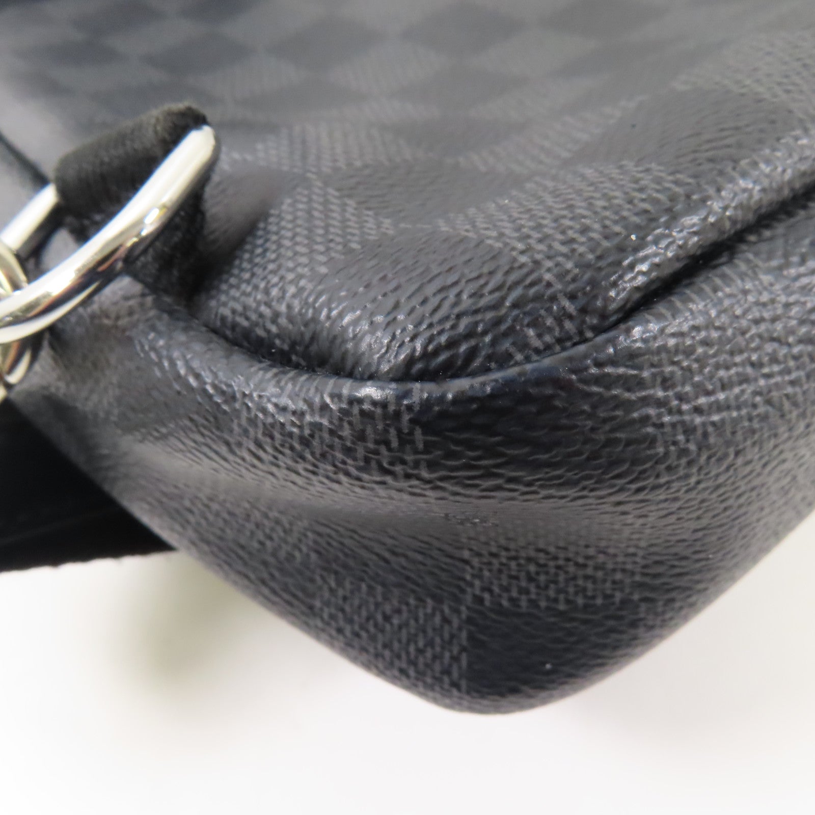 LOUIS VUITTON Damier Graphite Avenue Sling銀扣肩背袋