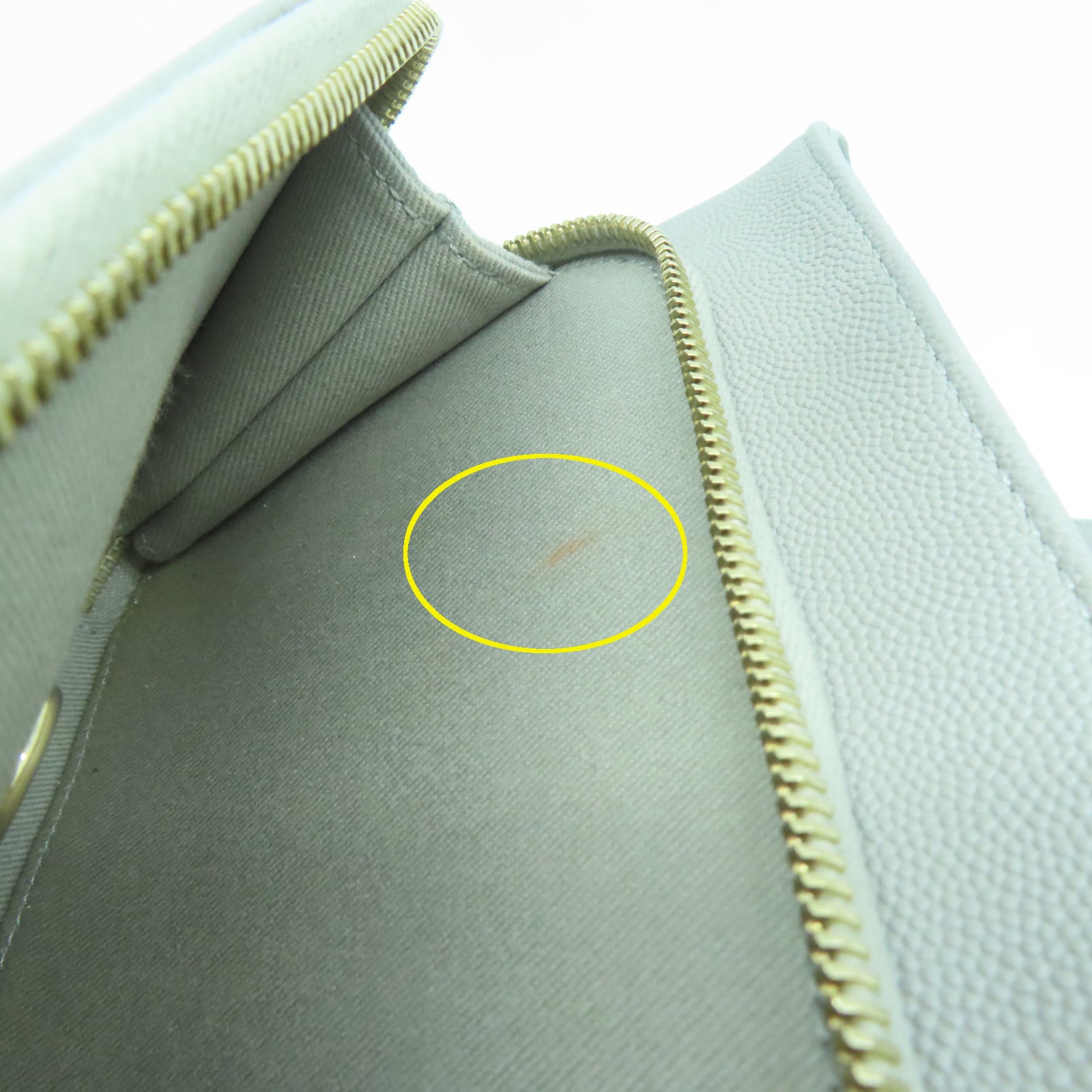 CHANEL 菱格Caviar皮革Chain Shoulder金扣鏈帶肩背袋灰色