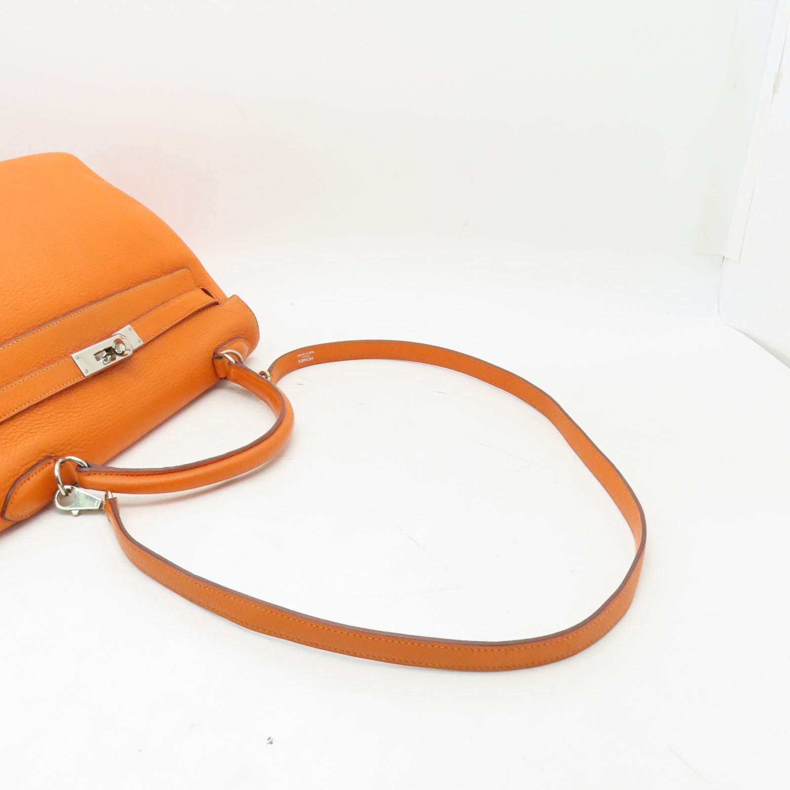 HERMES **【激減優惠】Clemence皮革Kelly 32銀扣手挽肩背兩用袋Orange橙色