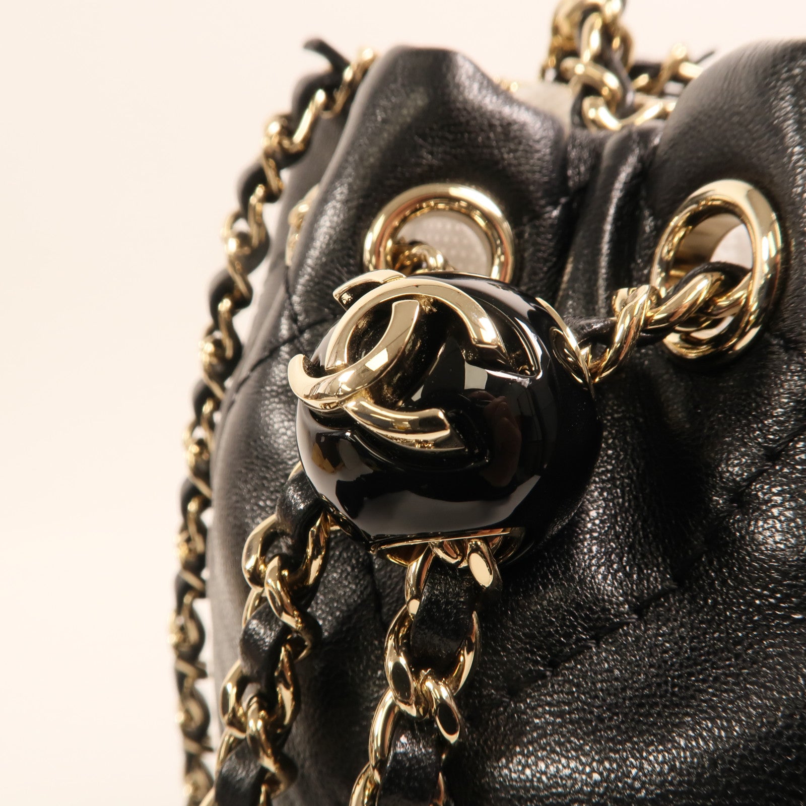 CHANEL 羊皮皮革Rucksack金扣鏈帶背包