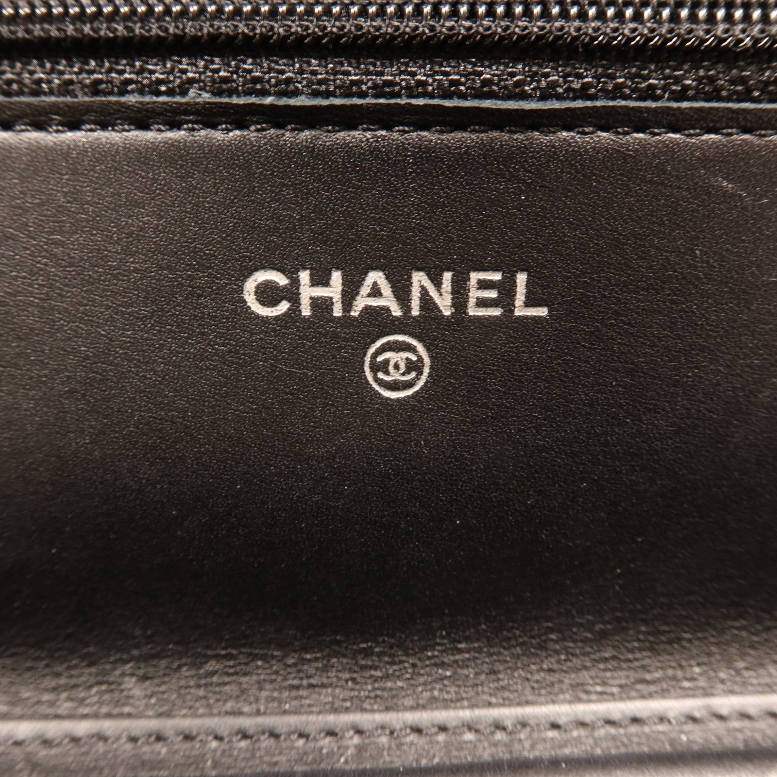 CHANEL 羊皮皮革Woc銀扣鏈帶肩背袋