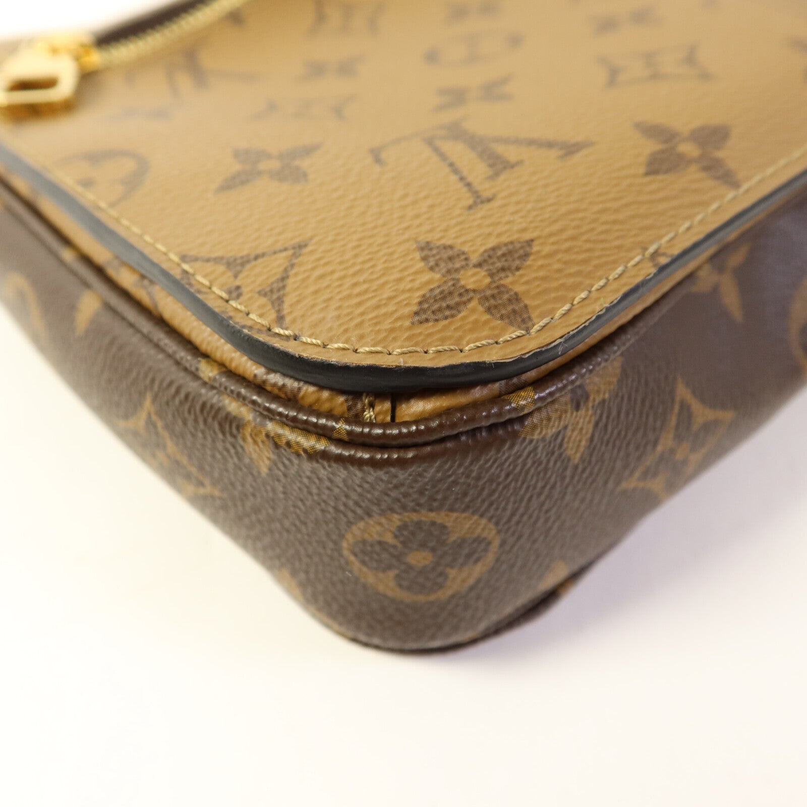 LOUIS VUITTON Monogram Reverse Pochette Metis金扣手挽肩背兩用袋