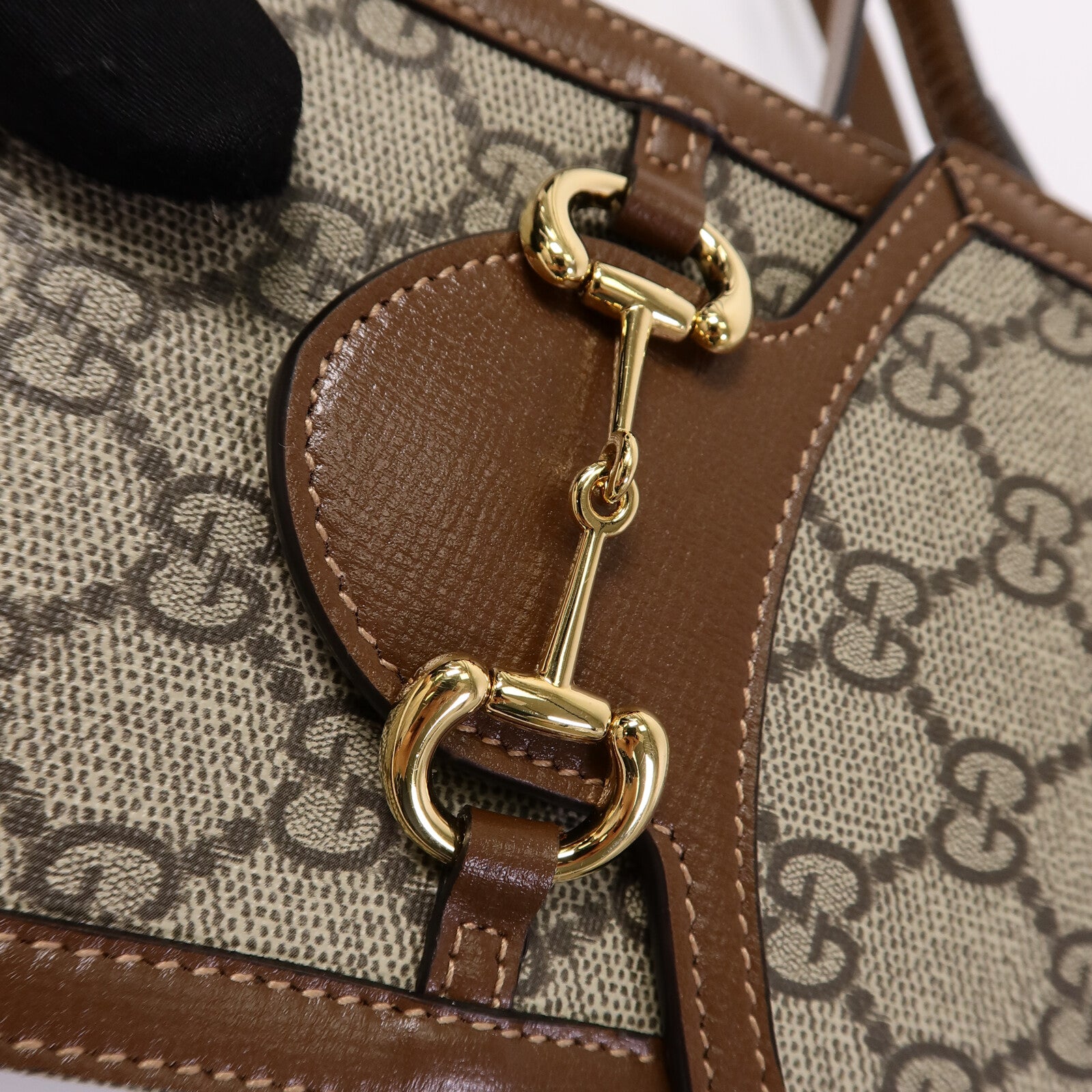 GUCCI 塗層帆布Horsebit 1955肩背袋