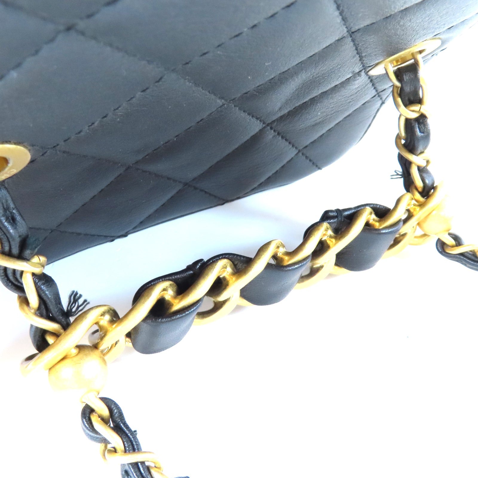 CHANEL 【激減優惠】菱格牛皮皮革Vanity Case金扣鏈帶手挽肩背兩用袋黑色