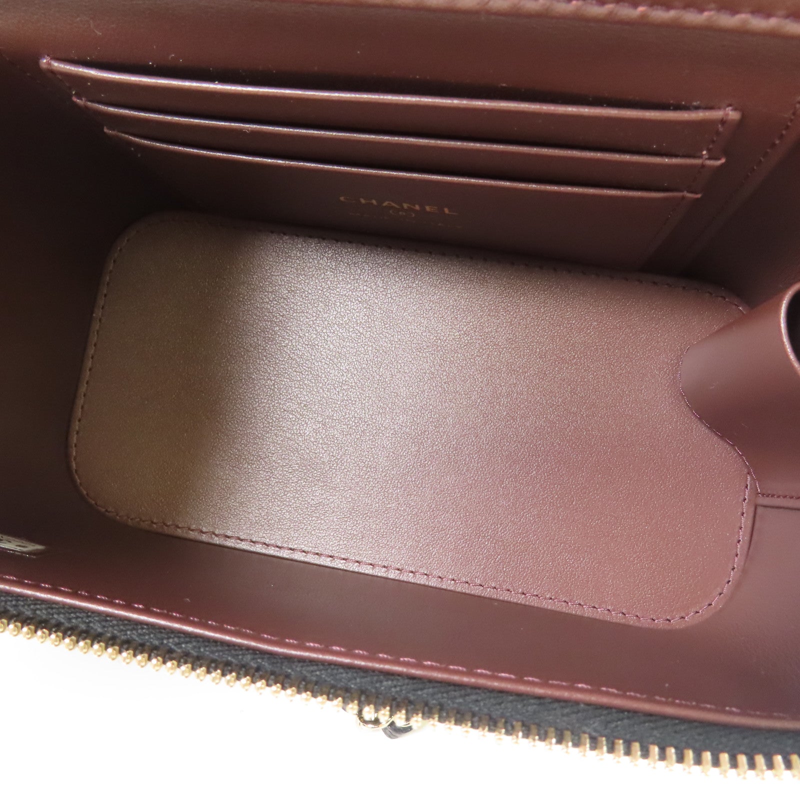 CHANEL 【激減優惠】牛皮皮革Small Vanity Case金扣鏈帶肩背袋