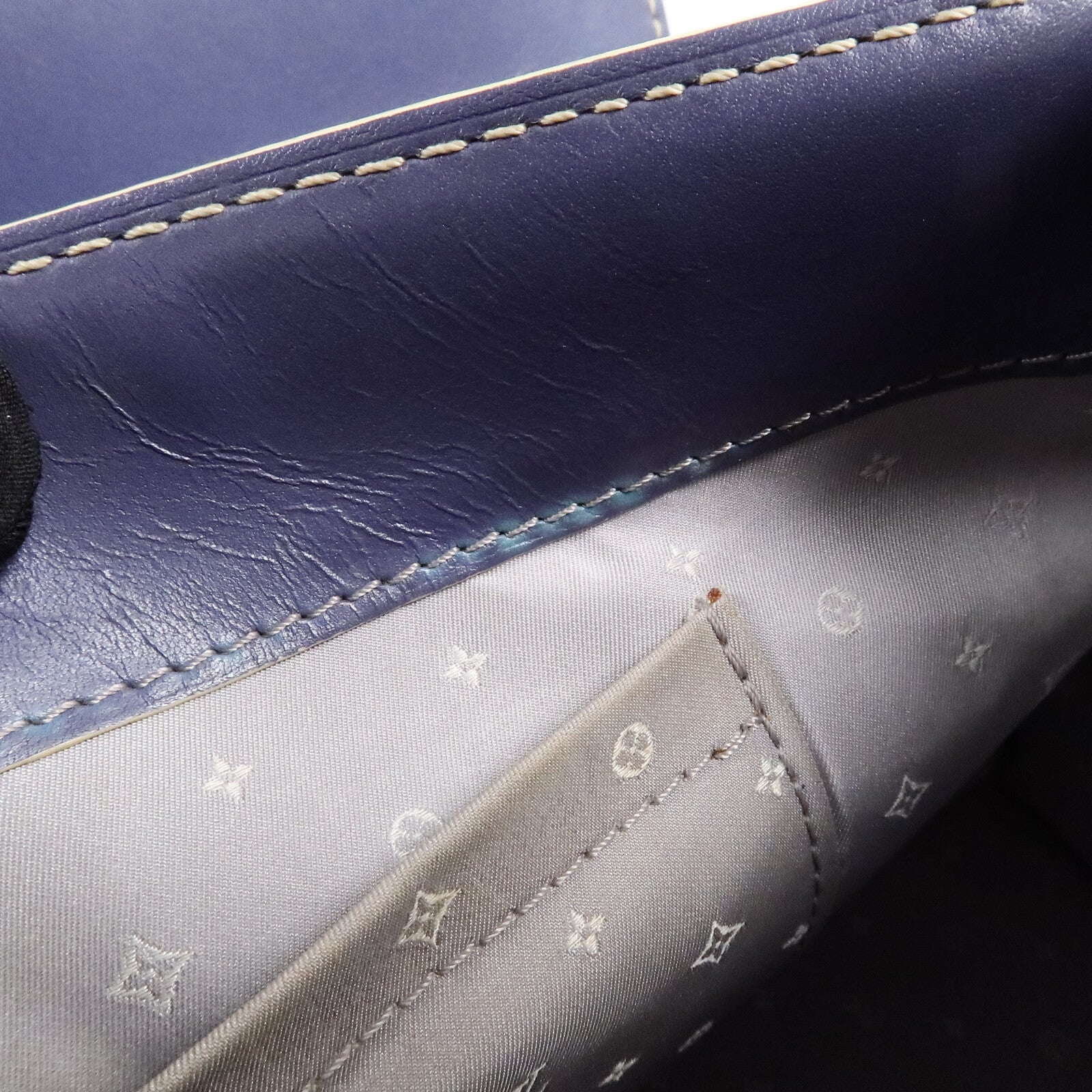 LOUIS VUITTON 山羊皮革Suhali Le Talentueux肩背袋