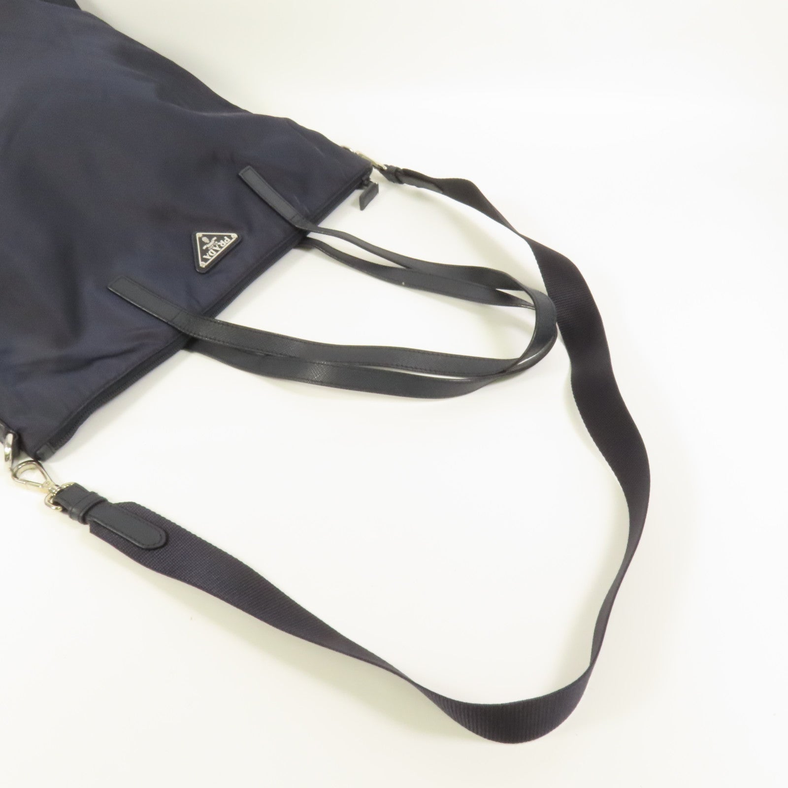 PRADA 尼龍2way Shoulder銀扣手挽肩背兩用袋