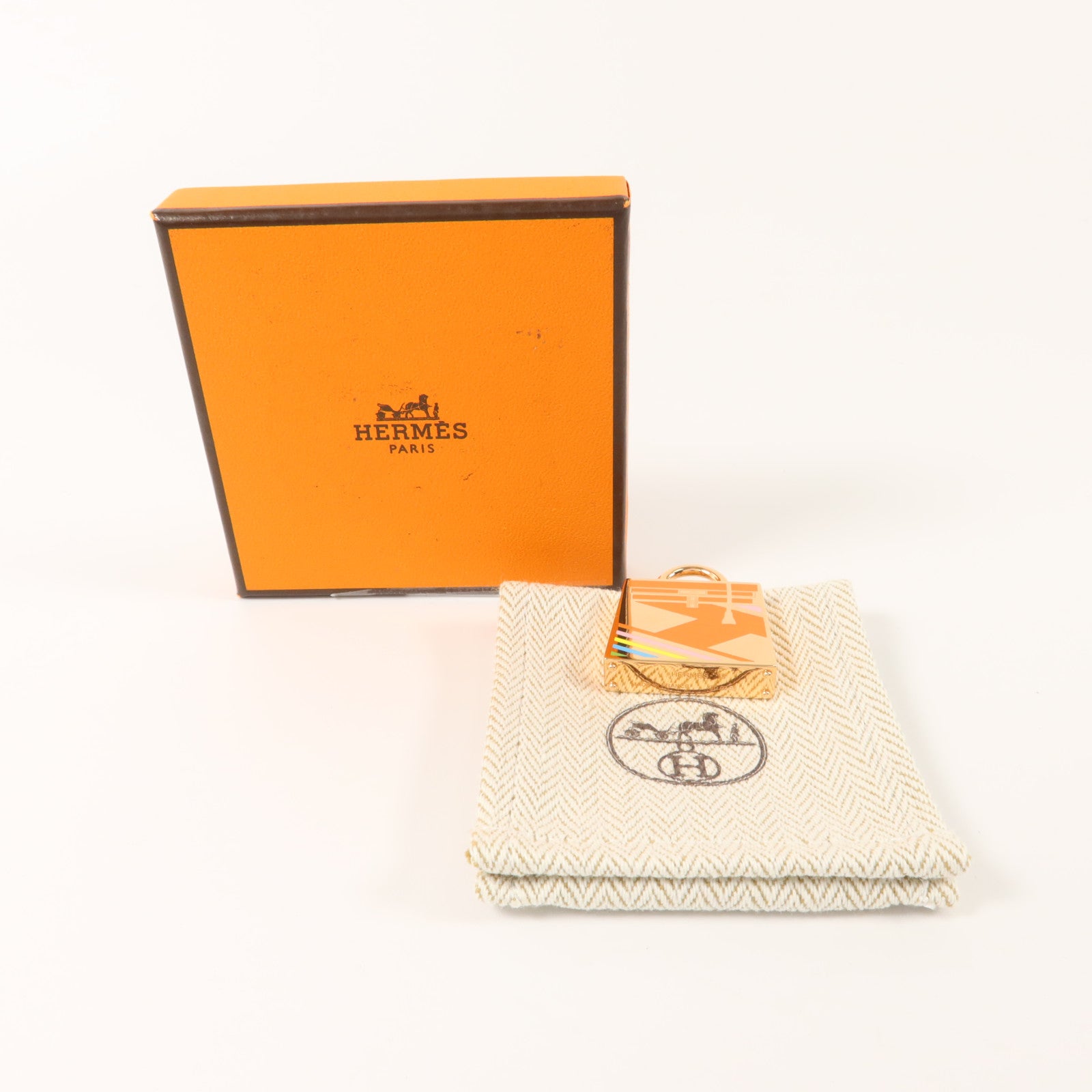 HERMES 金屬Curiosite Kelly Laque Charm掛飾