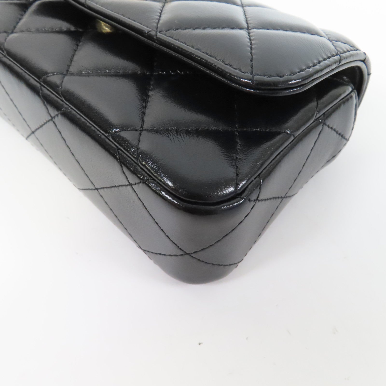 CHANEL 菱格牛皮皮革Chain Shoulder金扣手挽肩背兩用袋黑色