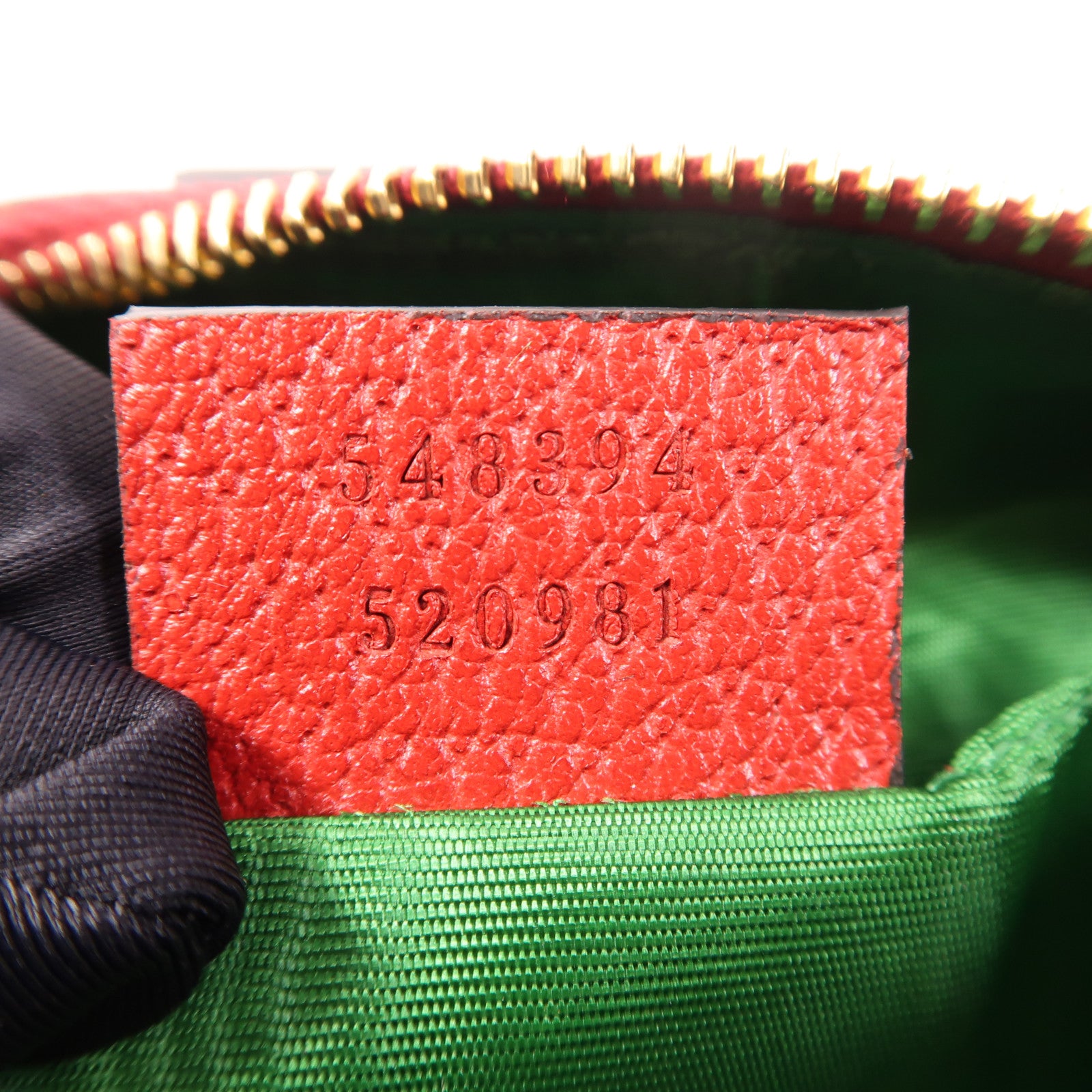 GUCCI 塗層帆布Pouch金扣手拿包