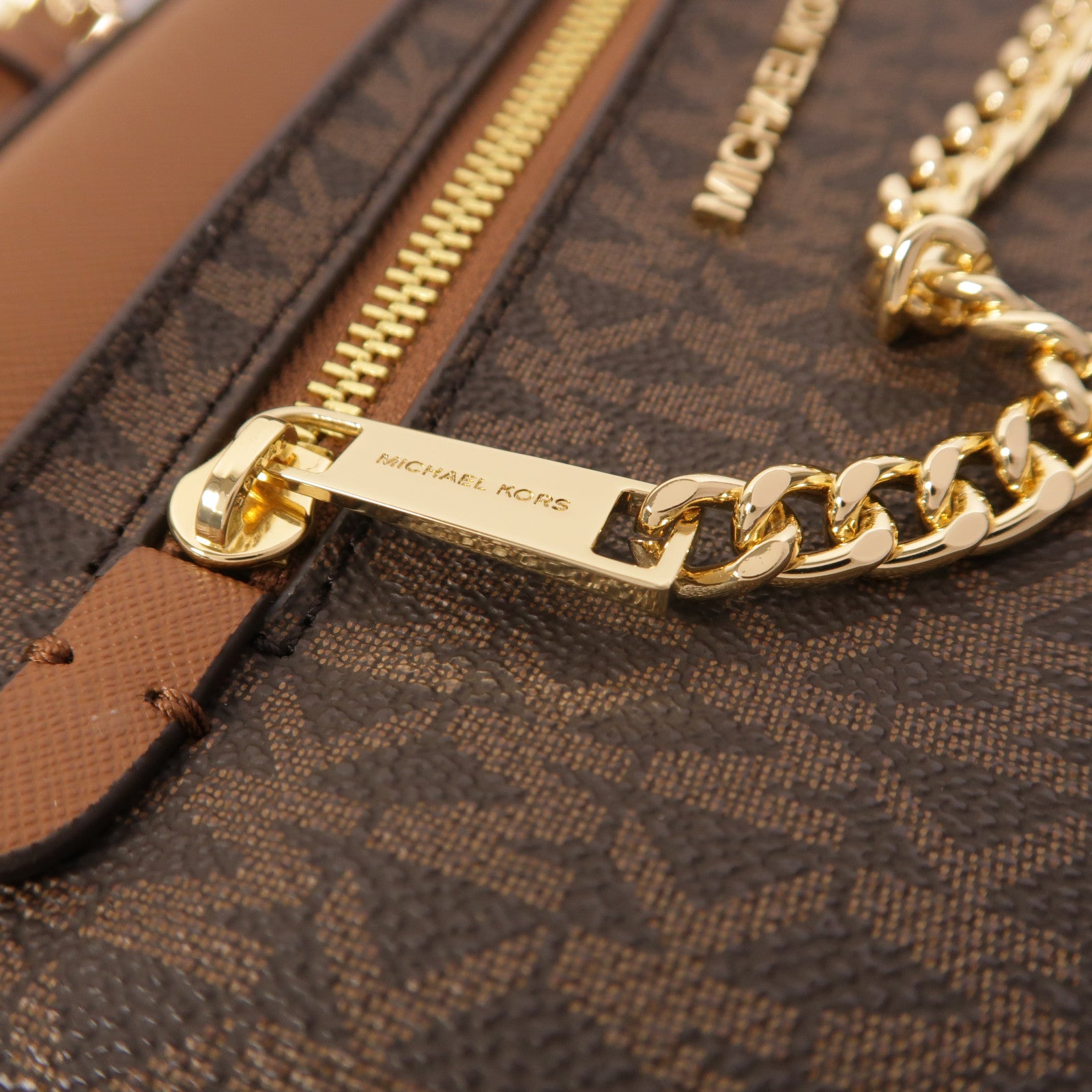 Michael Kors 塗層帆布Shoulder Bag金扣肩背袋