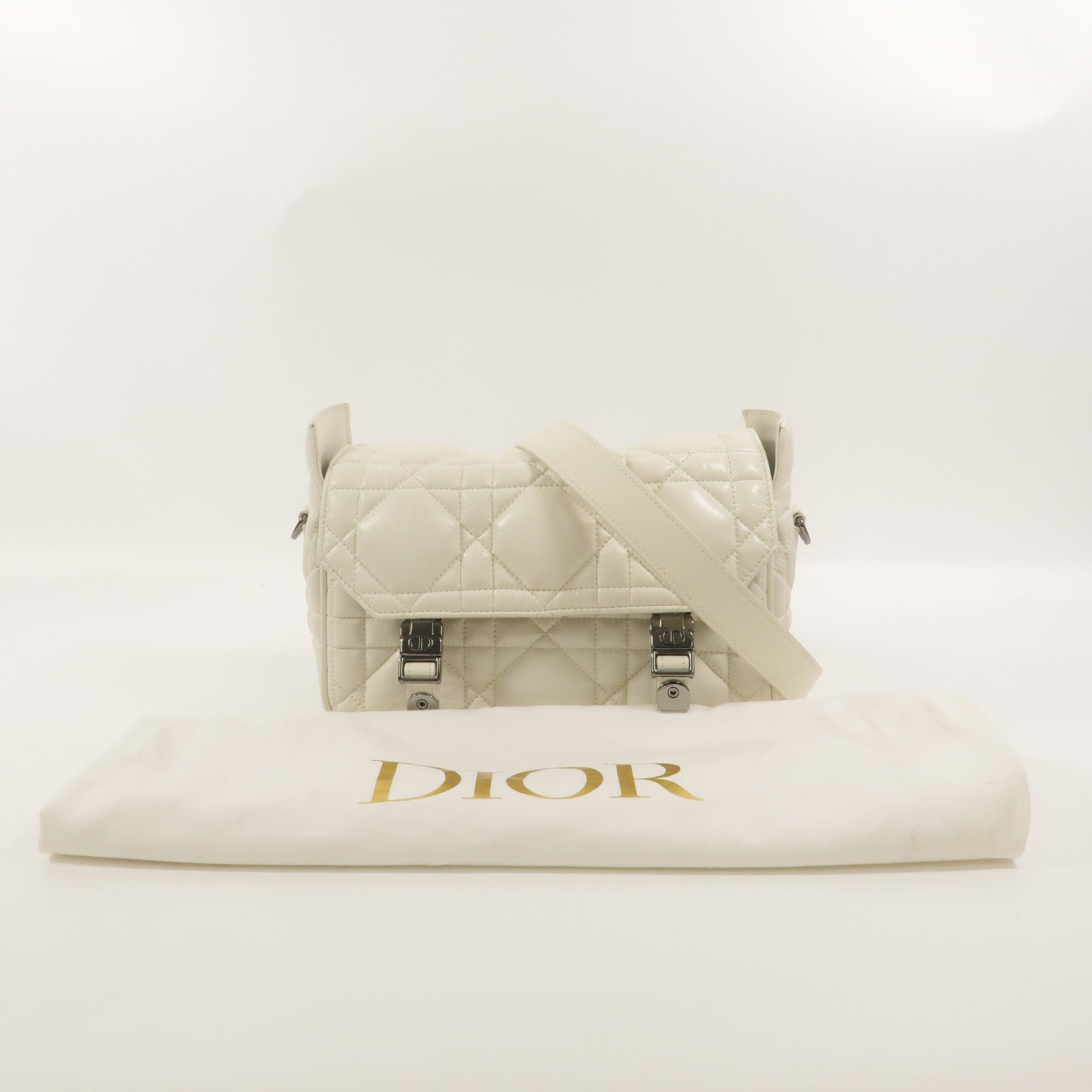 Dior 羊皮皮革Small Macrocannage Diorcamp肩背袋