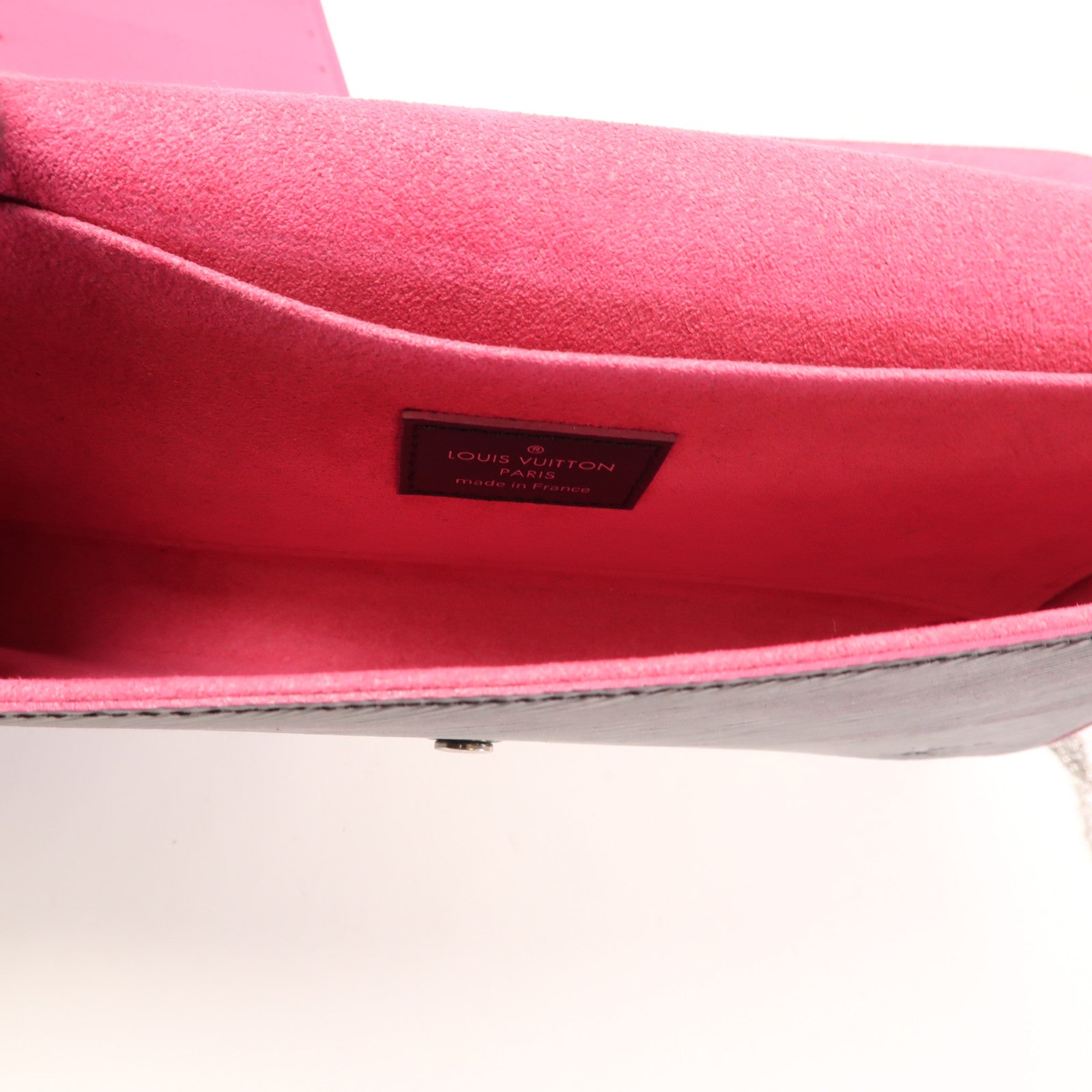 LOUIS VUITTON Epi Pochette Felissie銀扣鏈帶肩背袋