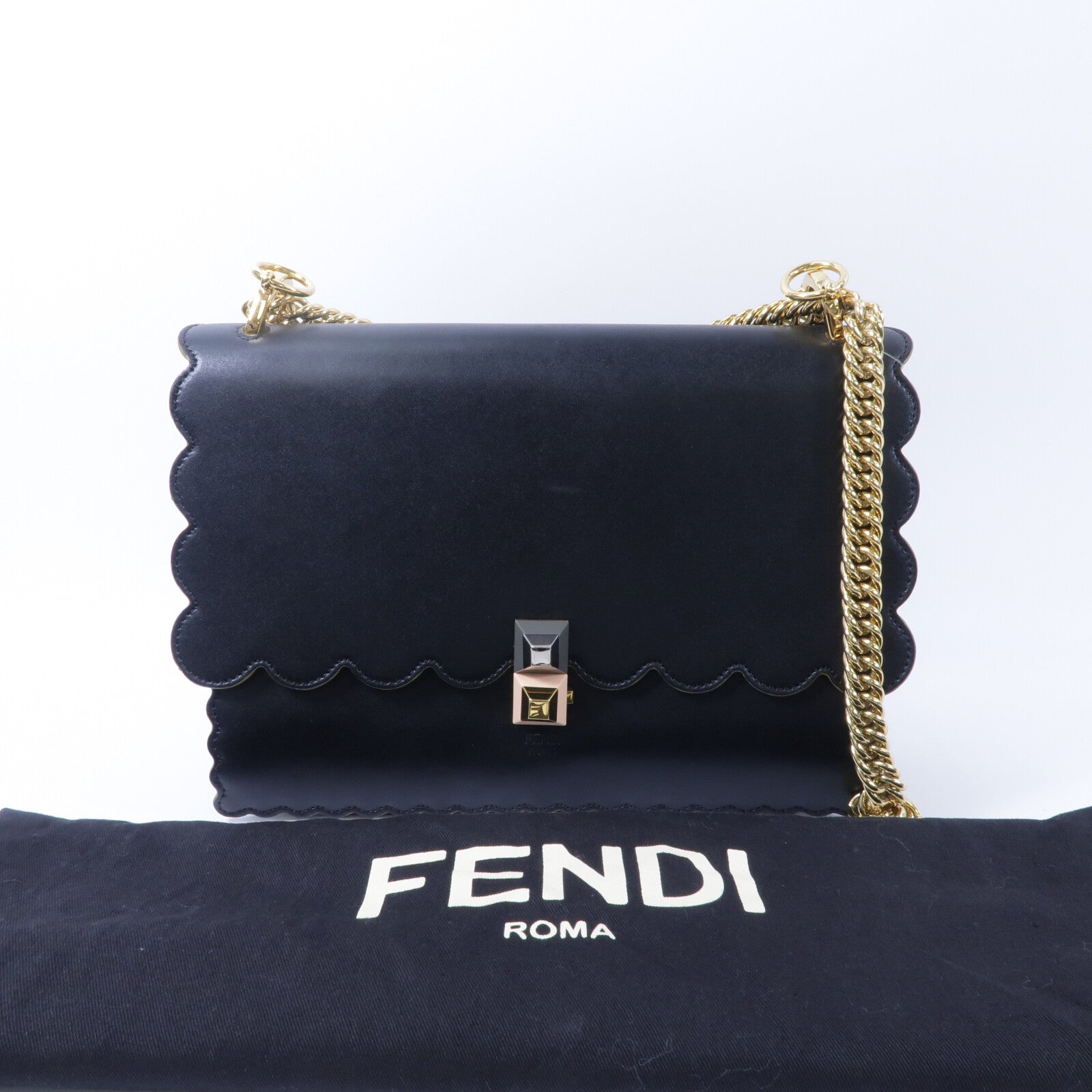 FENDI 牛皮皮革Kan I鏈帶肩背袋