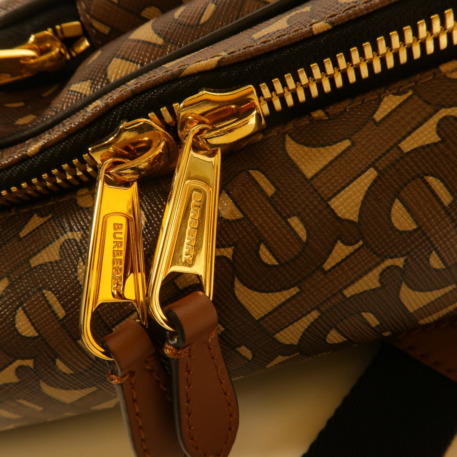 BURBERRY 塗層帆布Backpack背包