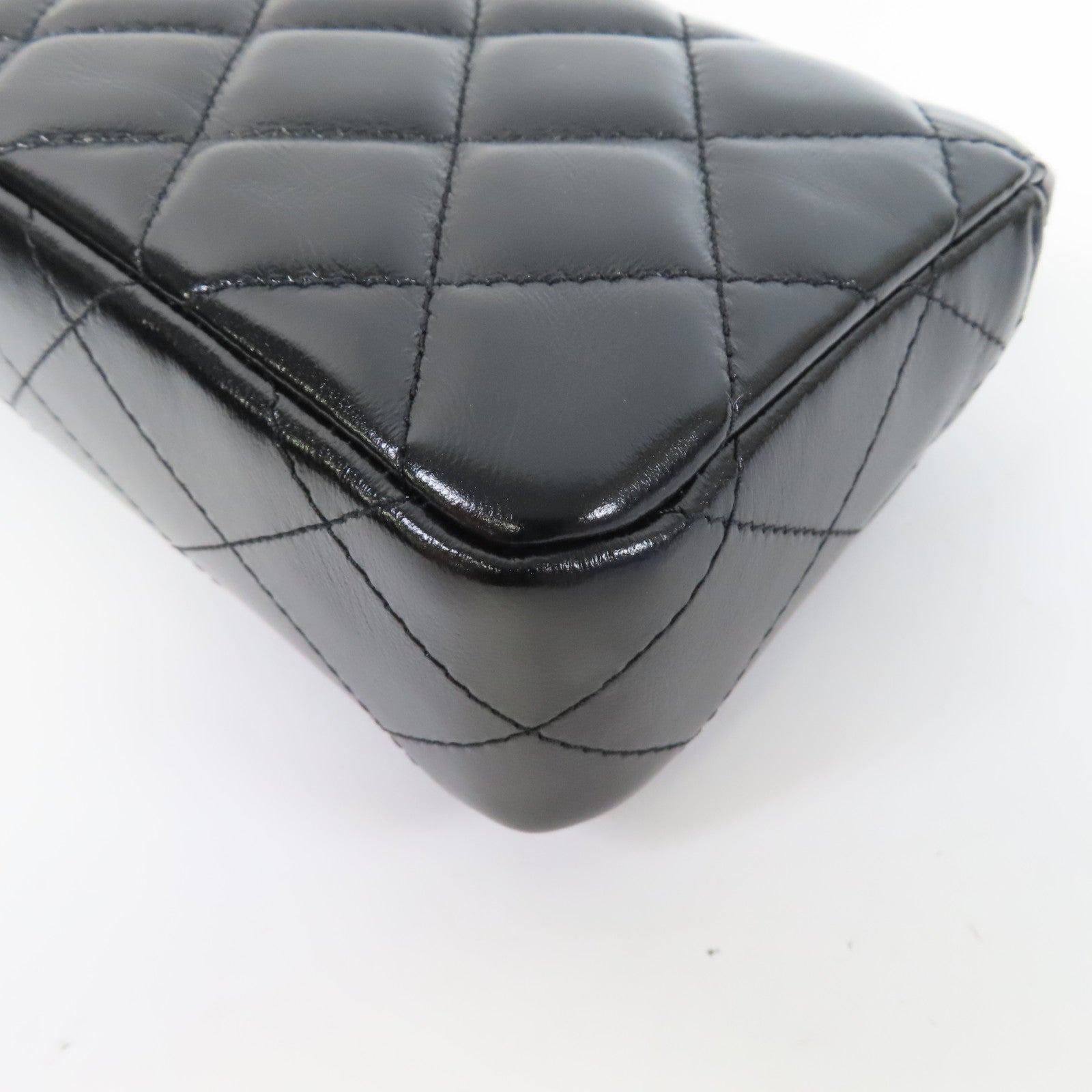 CHANEL 菱格牛皮皮革Chain Shoulder金扣手挽肩背兩用袋黑色
