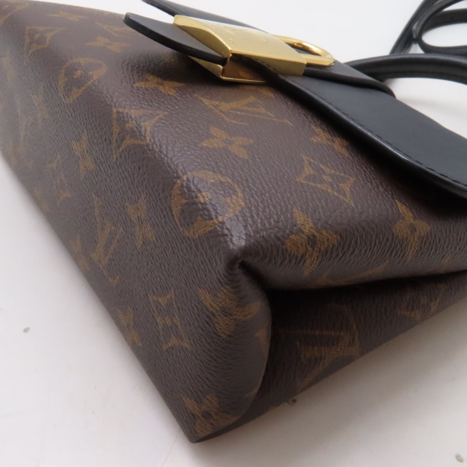 LOUIS VUITTON 【激減優惠】Monogram Locky BB金扣手挽肩背兩用袋黑色/啡色