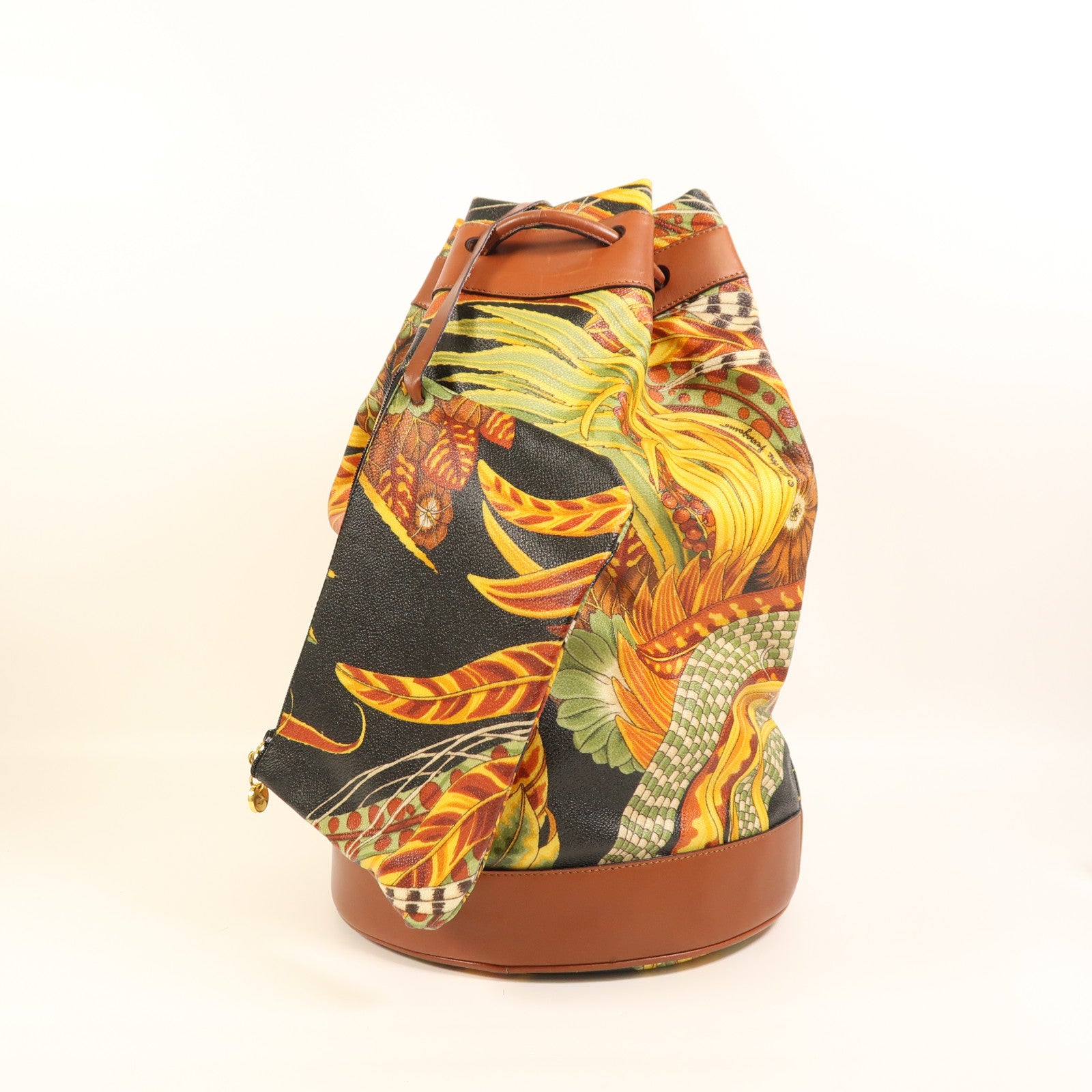 Salvatore Ferragamo 塗層帆布/牛皮皮革Rucksack金扣背包