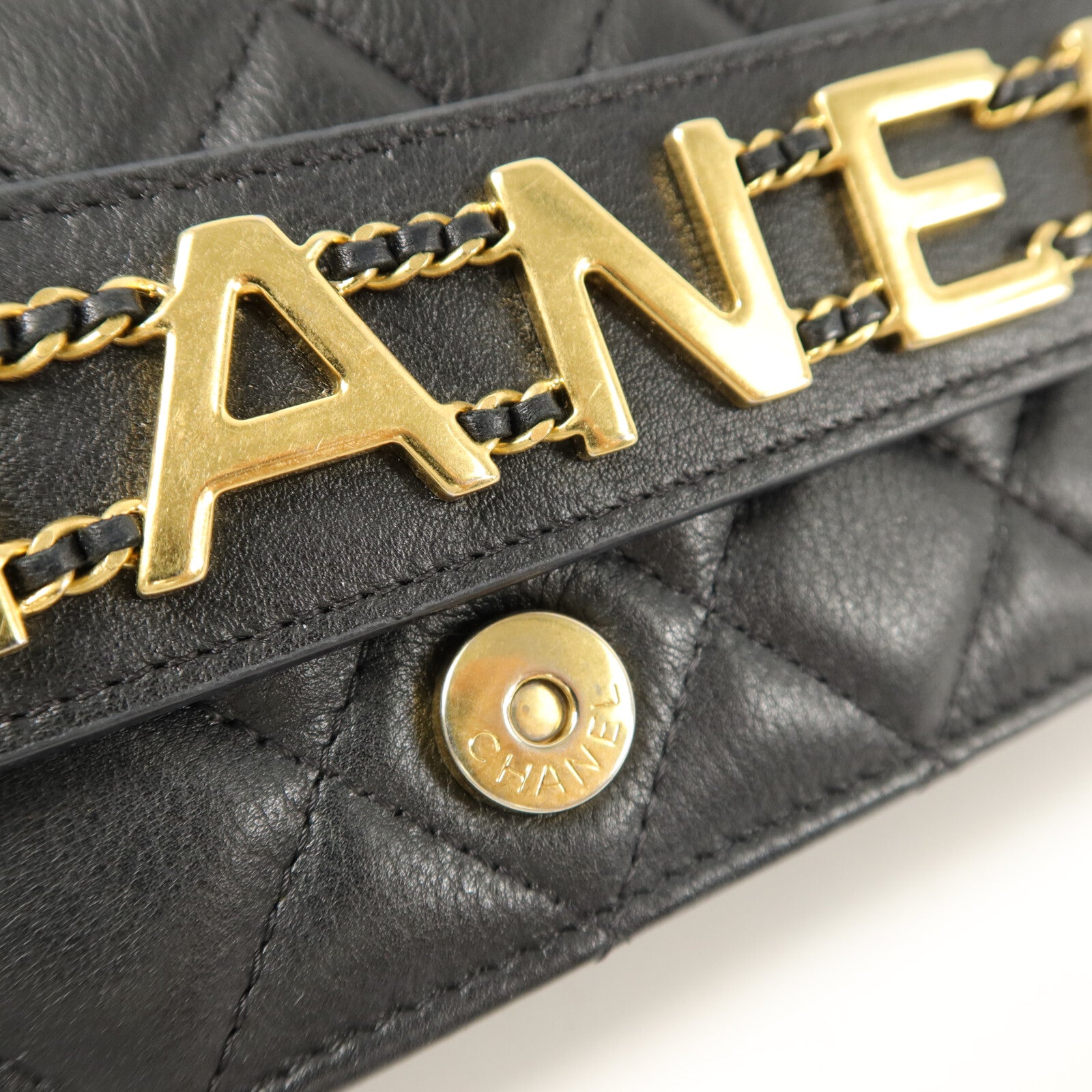 CHANEL 牛皮皮革Wallet On Chain鏈帶肩背袋