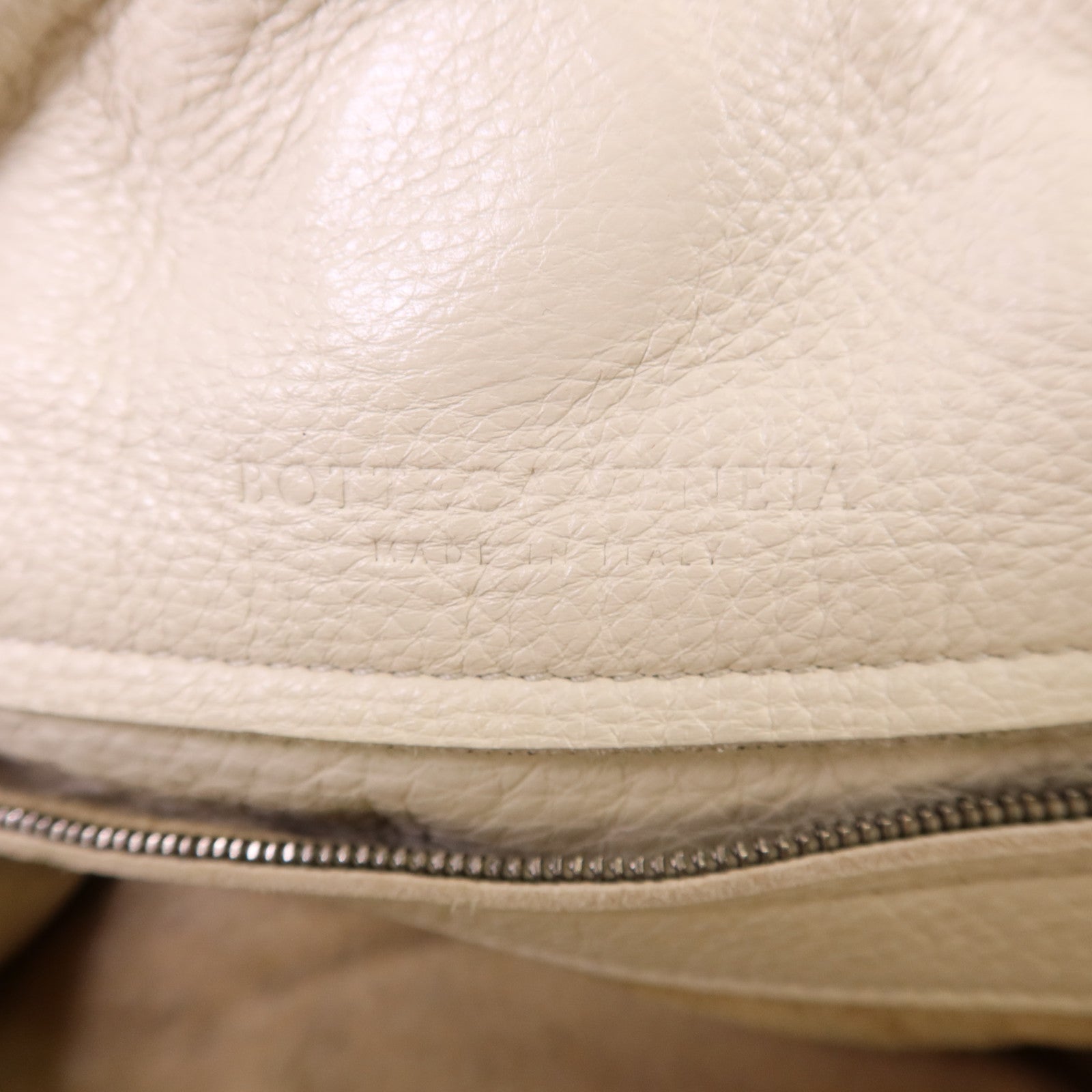 BOTTEGA VENETA 皮革Baseball Hobo Bag肩背袋