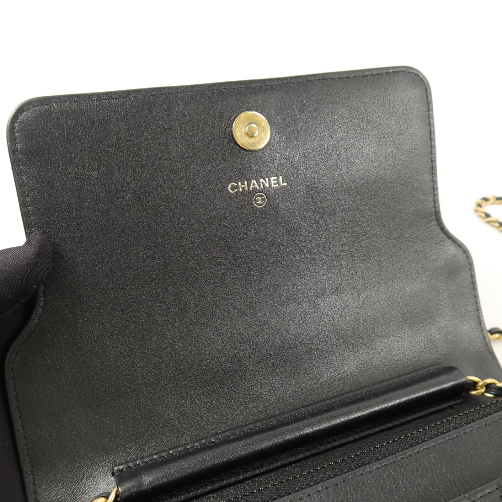 CHANEL 牛皮皮革Wallet On Chain鏈帶肩背袋