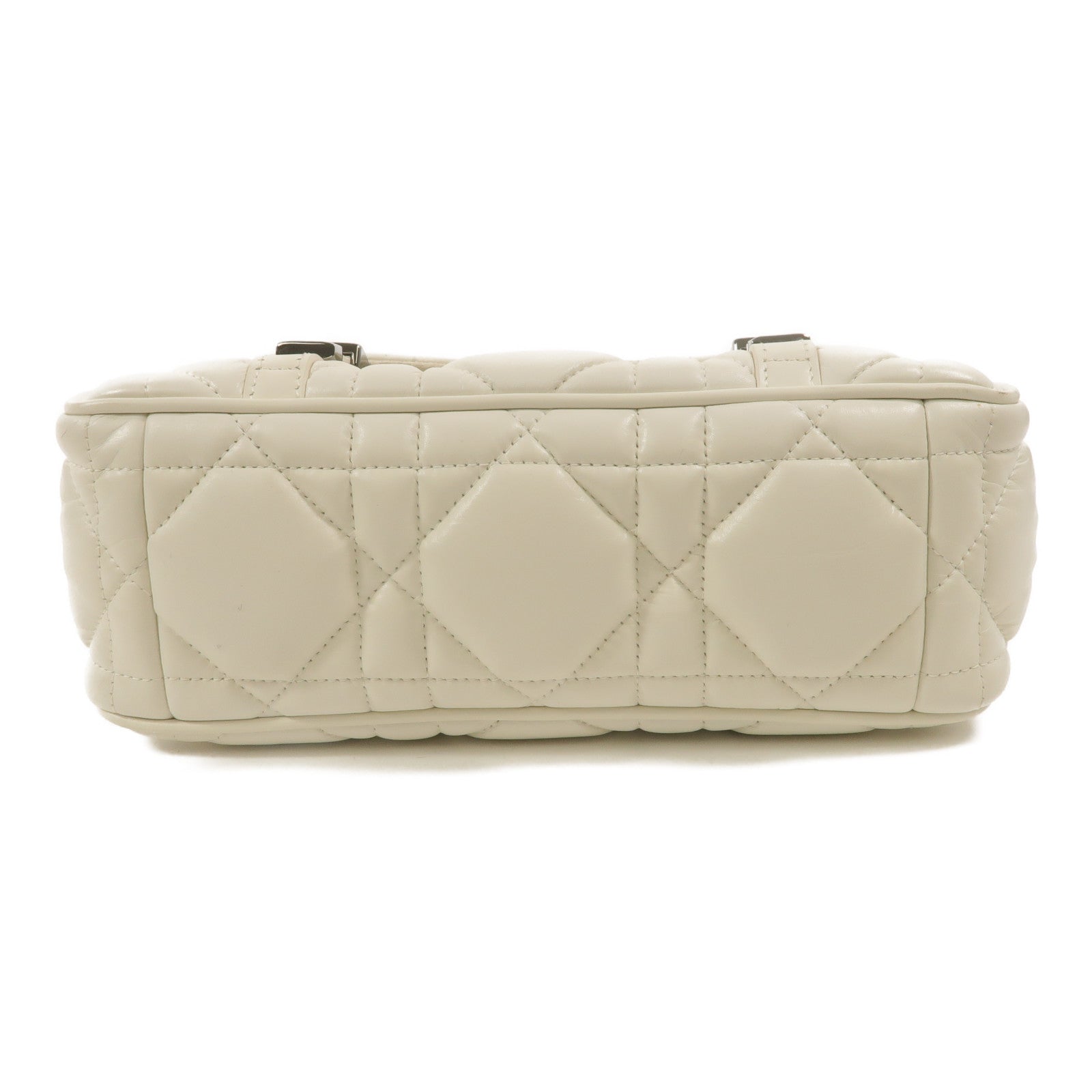 Dior 羊皮皮革Small Macrocannage Diorcamp肩背袋