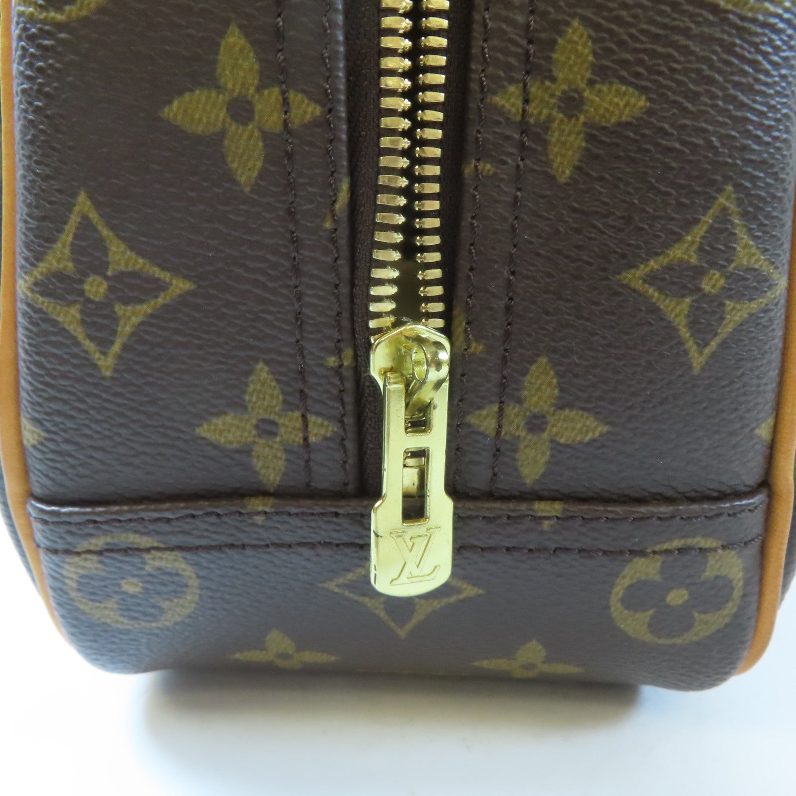 LOUIS VUITTON Monogram Trouville金扣手挽袋啡色