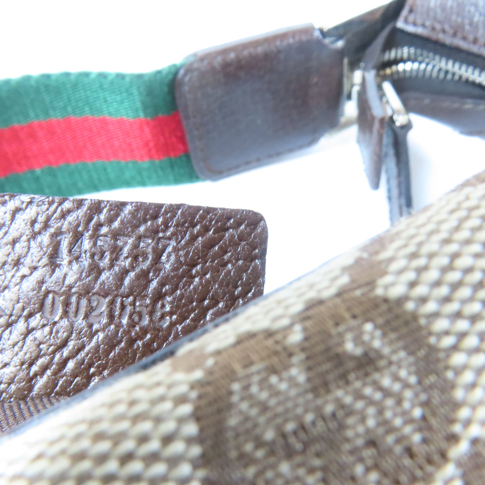 GUCCI 帆布Shoulder Bag銀扣肩背袋啡色